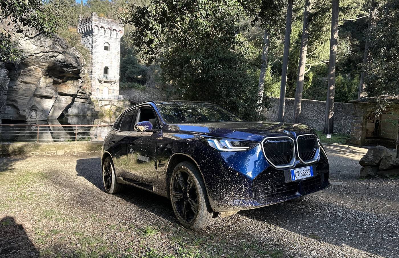 La nuova BMW X3 in modalità sportiva all'evento tenutosi nella Fattoria di Maiano a Fiesole (Firenze), organizzato dal Gruppo Brandini.