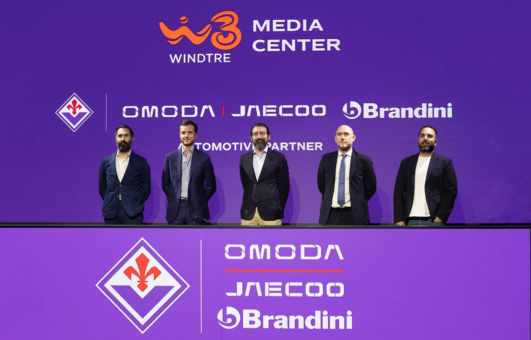 Copertina ufficiale della partnership tra Brandini e Fiorentina, con gli attori che hanno permesso al Gruppo Brandini di essere l'Official Automotive Partner della stagione 2025 /2026