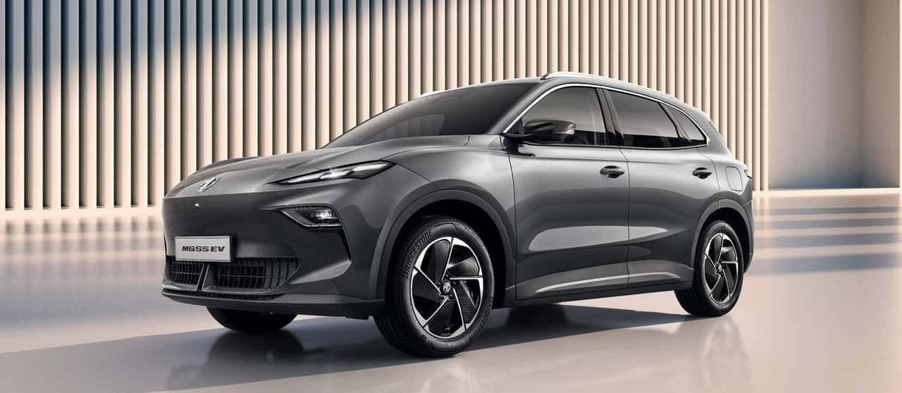 MG5 Electric 2025 in esposizione presso Brandini, station wagon elettrica accessibile con incentivi statali