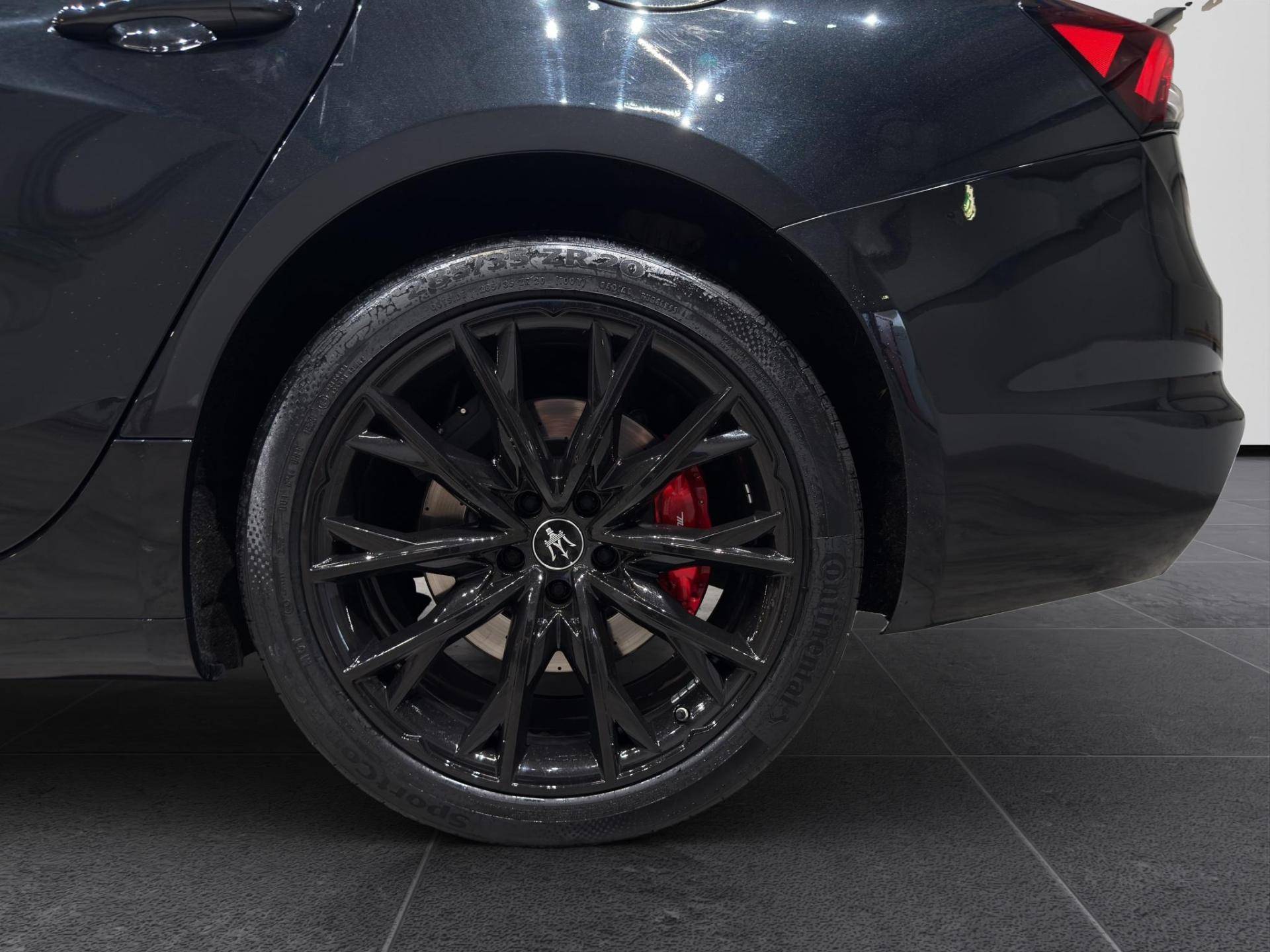 MASERATI Ghibli Ghibli 2.0 mhev Gransport 330cv auto usata in pronta consegna - Brandini