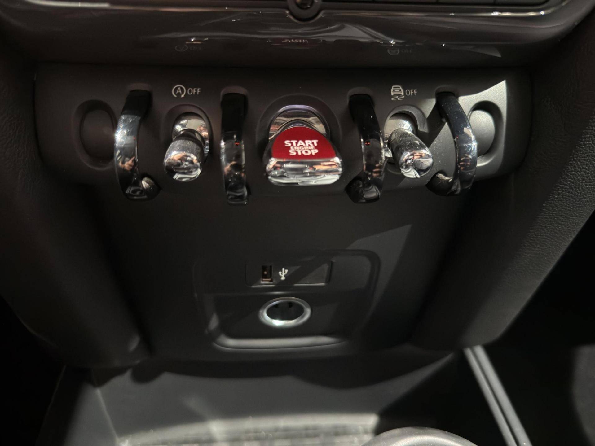 MINI Mini Countryman Mini Countryman 2.0 Cooper D Essential auto usata in pronta consegna - Brandini