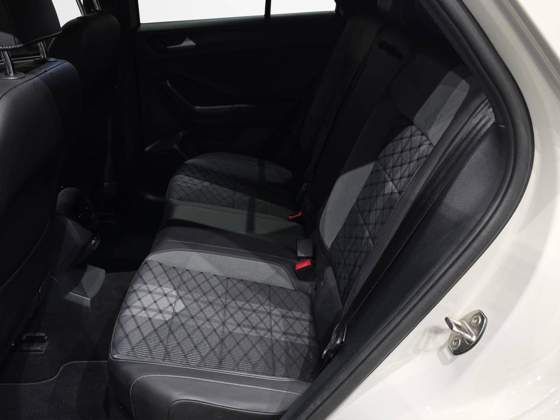 VOLKSWAGEN T-Roc T-Roc 2.0 tdi scr R-Line 4motion 150cv dsg usata in pronta consegna - Brandini