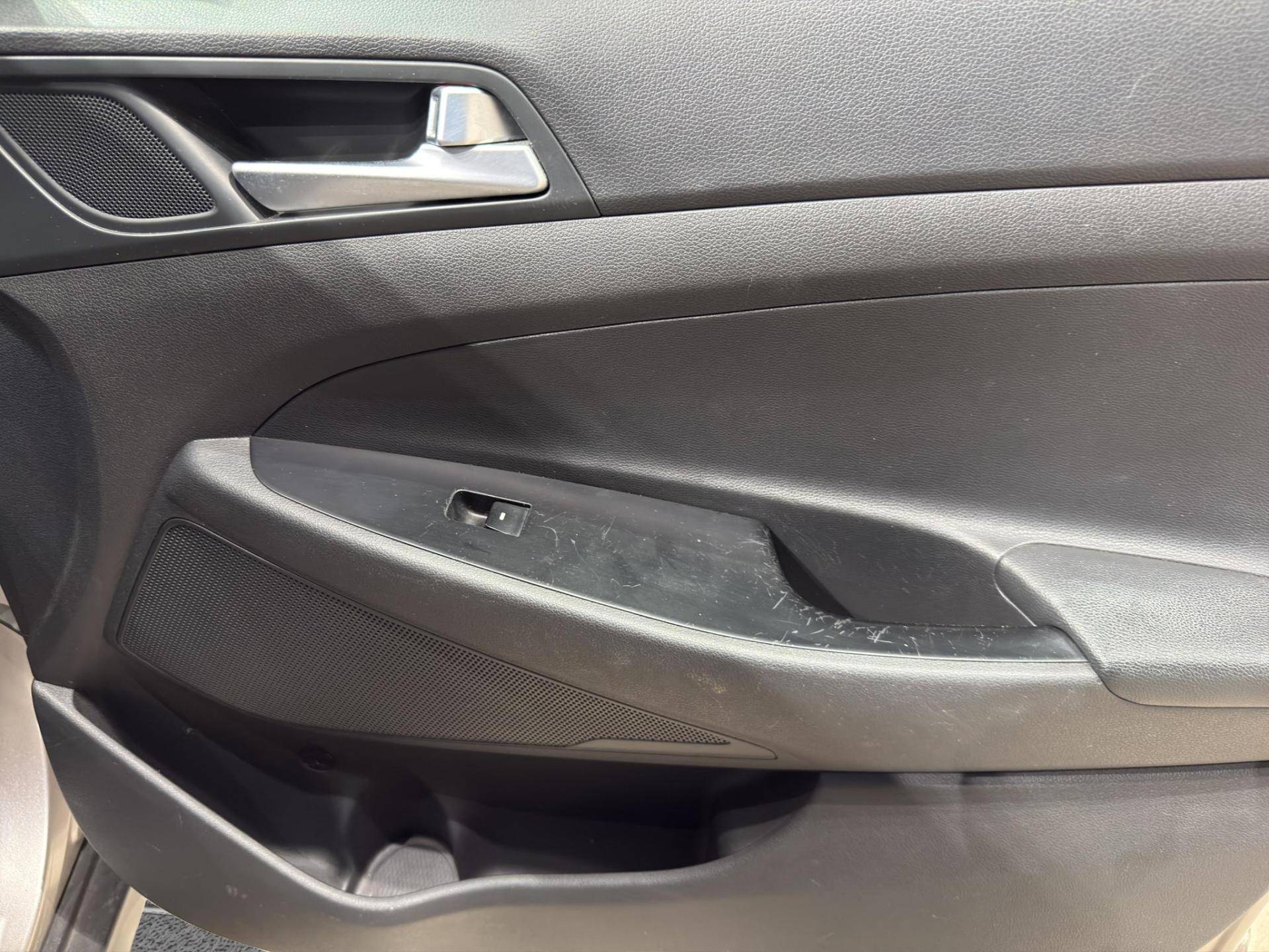 HYUNDAI Tucson Tucson 1.7 crdi Xpossible 2wd 115cv usata in pronta consegna - Brandini