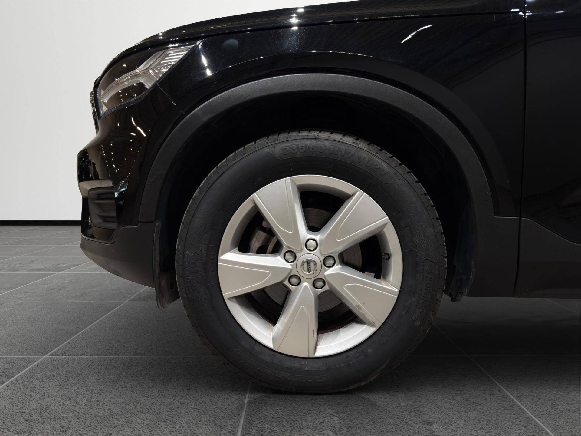 Auto Venduta - VOLVO XC40 XC40 1.5 T2 Momentum Core my21 usata in pronta consegna - Brandini