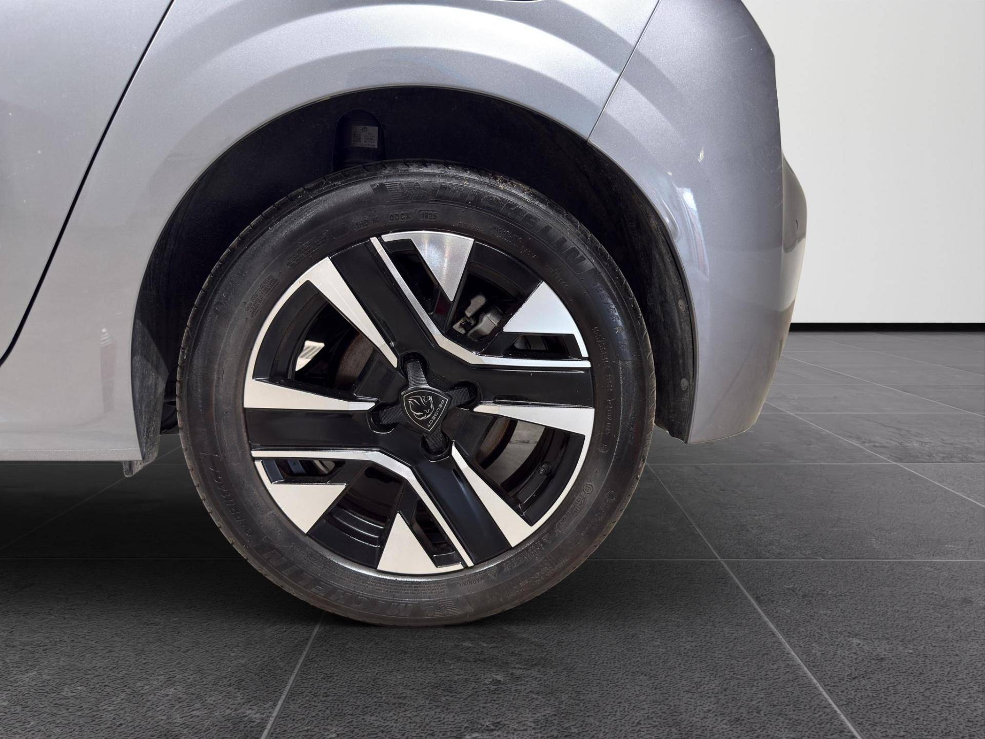 Auto Venduta - PEUGEOT 208 208 1.2 puretech Allure s&s 100cv usata in pronta consegna - Brandini