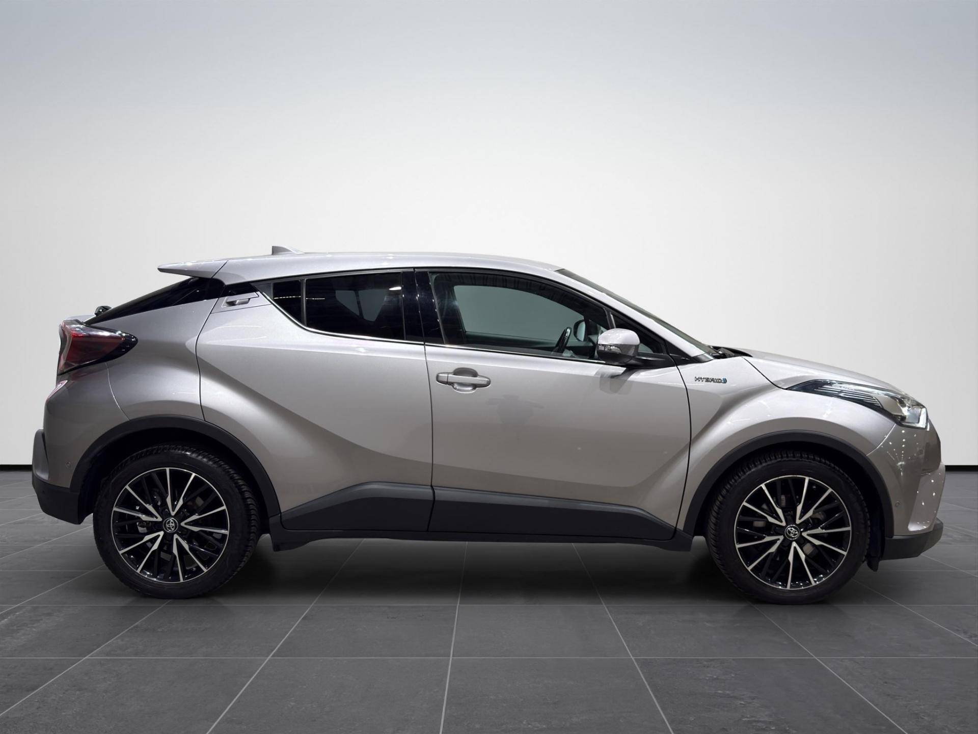 Auto Venduta - TOYOTA C-HR C-HR 1.8h Lounge 2wd e-cvt usata in pronta consegna - Brandini
