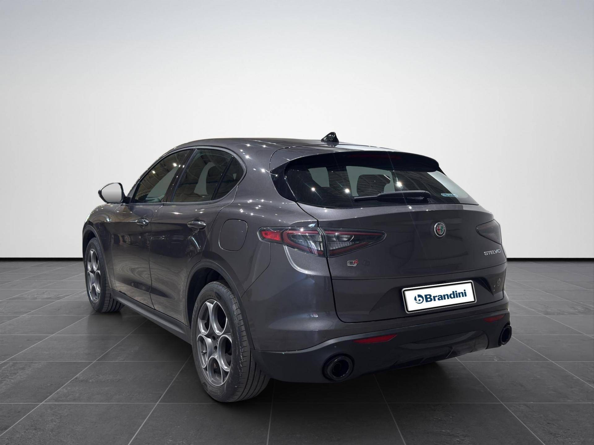 ALFA ROMEO Stelvio Stelvio 2.2 t Sprint Q4 210cv auto usata in pronta consegna - Brandini