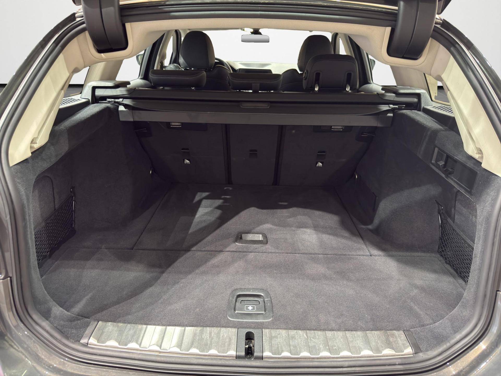 BMW Serie 3 Touring 320d Touring mhev 48V xdrive Business Advantage auto usata in pronta consegna - Brandini