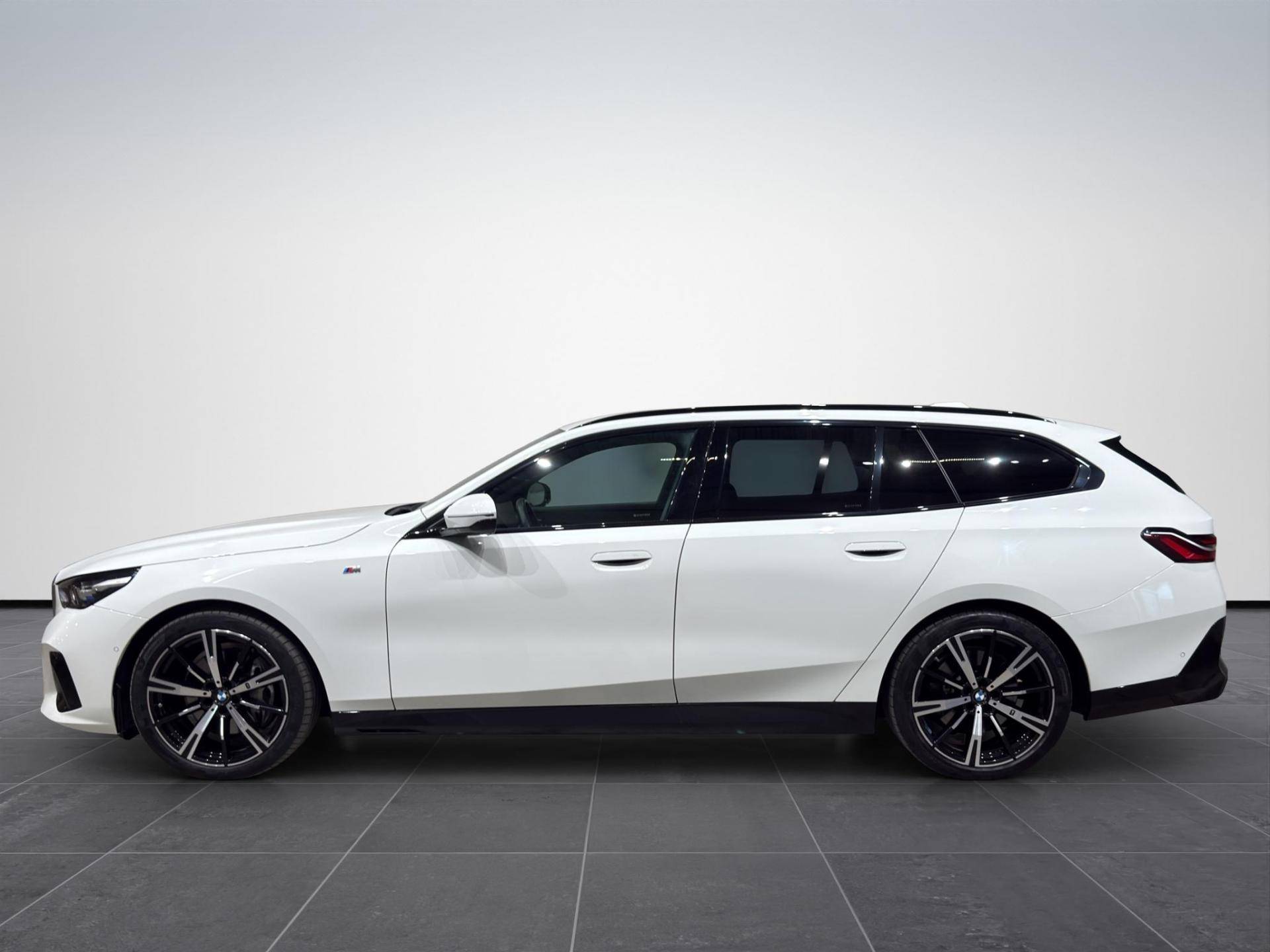 BMW Serie 5 Touring 540d Touring 48V xdrive MSport auto usata in pronta consegna - Brandini