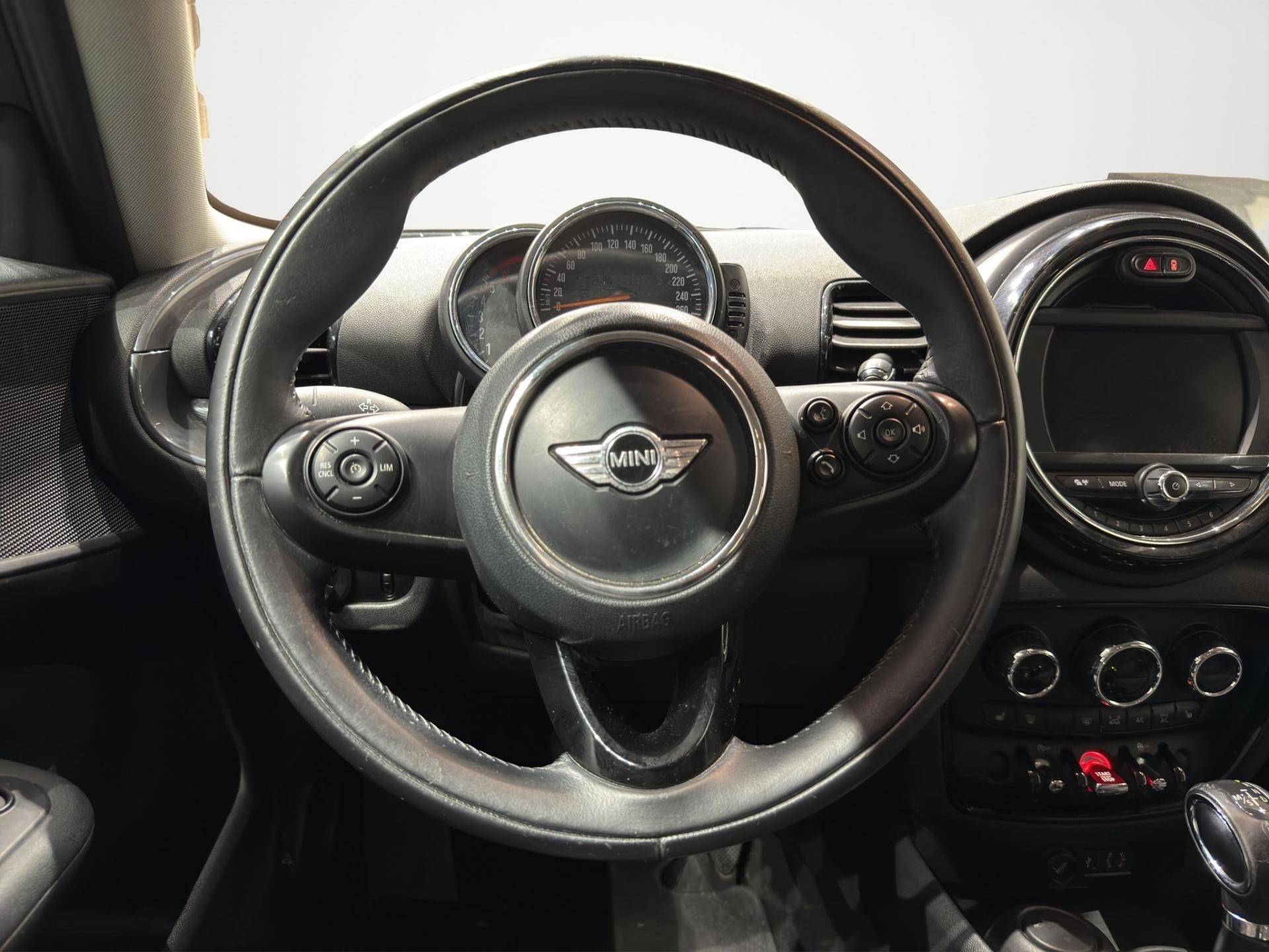 MINI Mini Mini Clubman 1.5 One D Hype auto usata in pronta consegna - Brandini