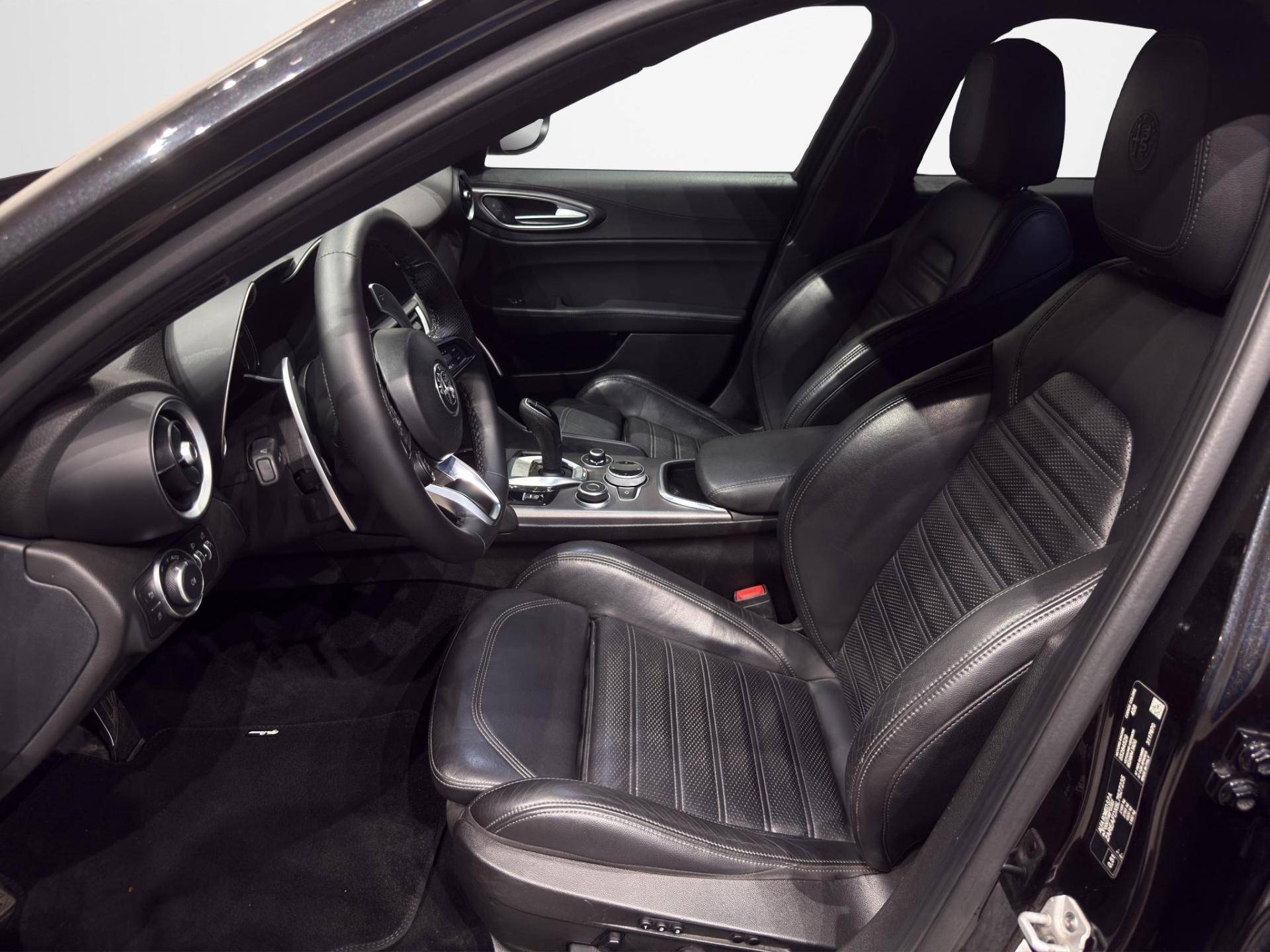 ALFA ROMEO GIULIA Giulia 2.2 t Veloce First edition Q4 210 cv auto usata in pronta consegna - Brandini