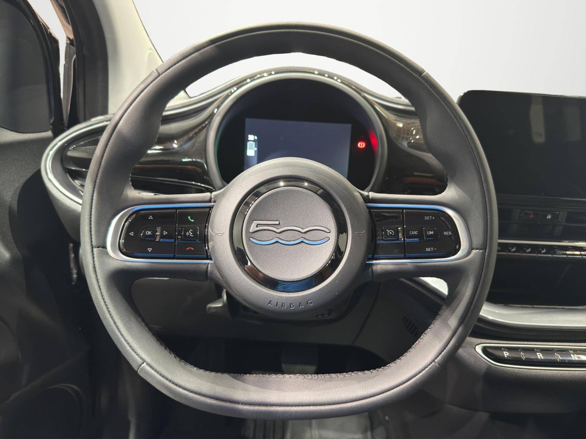 FIAT 500e 500e 3+1 42 kWh usata in pronta consegna - Brandini