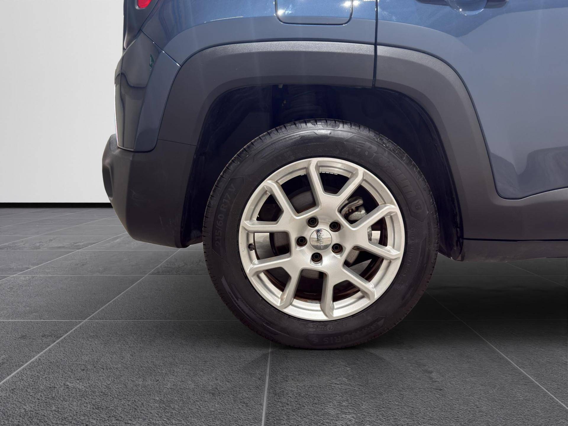 Auto Venduta - JEEP Renegade Renegade 1.5 turbo t4 mhev Limited 2wd 130cv dct usata in pronta consegna - Brandini