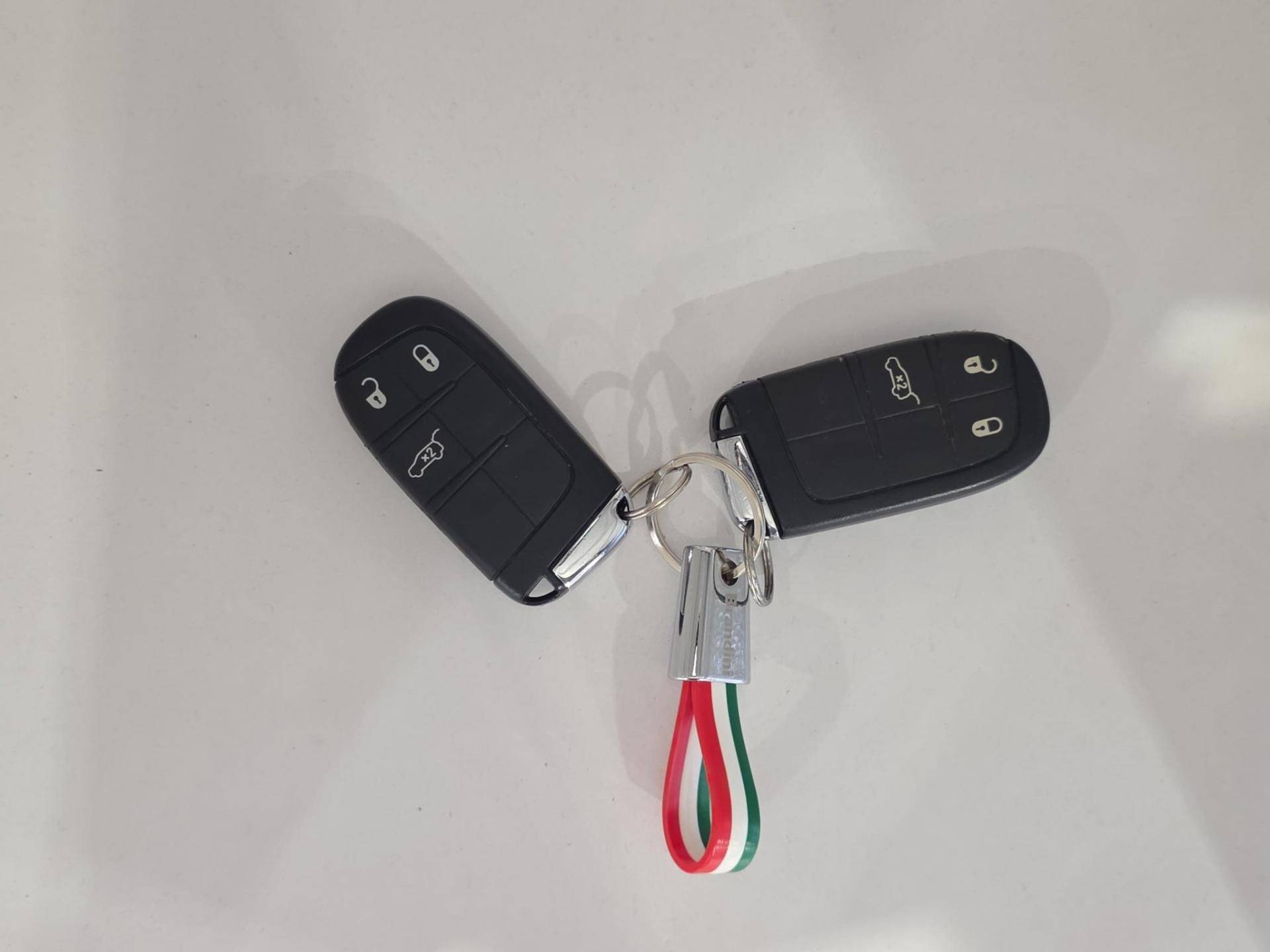 JEEP Compass Compass 1.3 turbo t4 phev Night Eagle 4xe auto usata in pronta consegna - Brandini