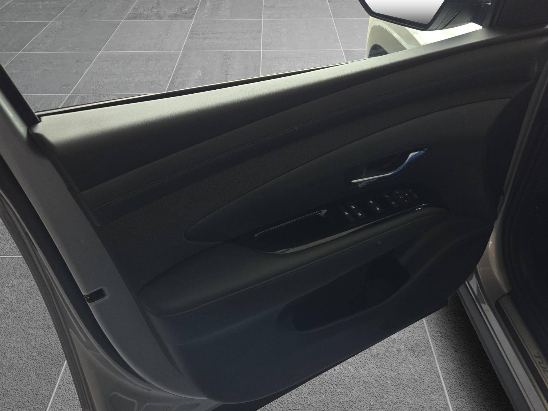 HYUNDAI Tucson Tucson 1.6 hev Dark Line 2wd 239cv auto usata in pronta consegna - Brandini