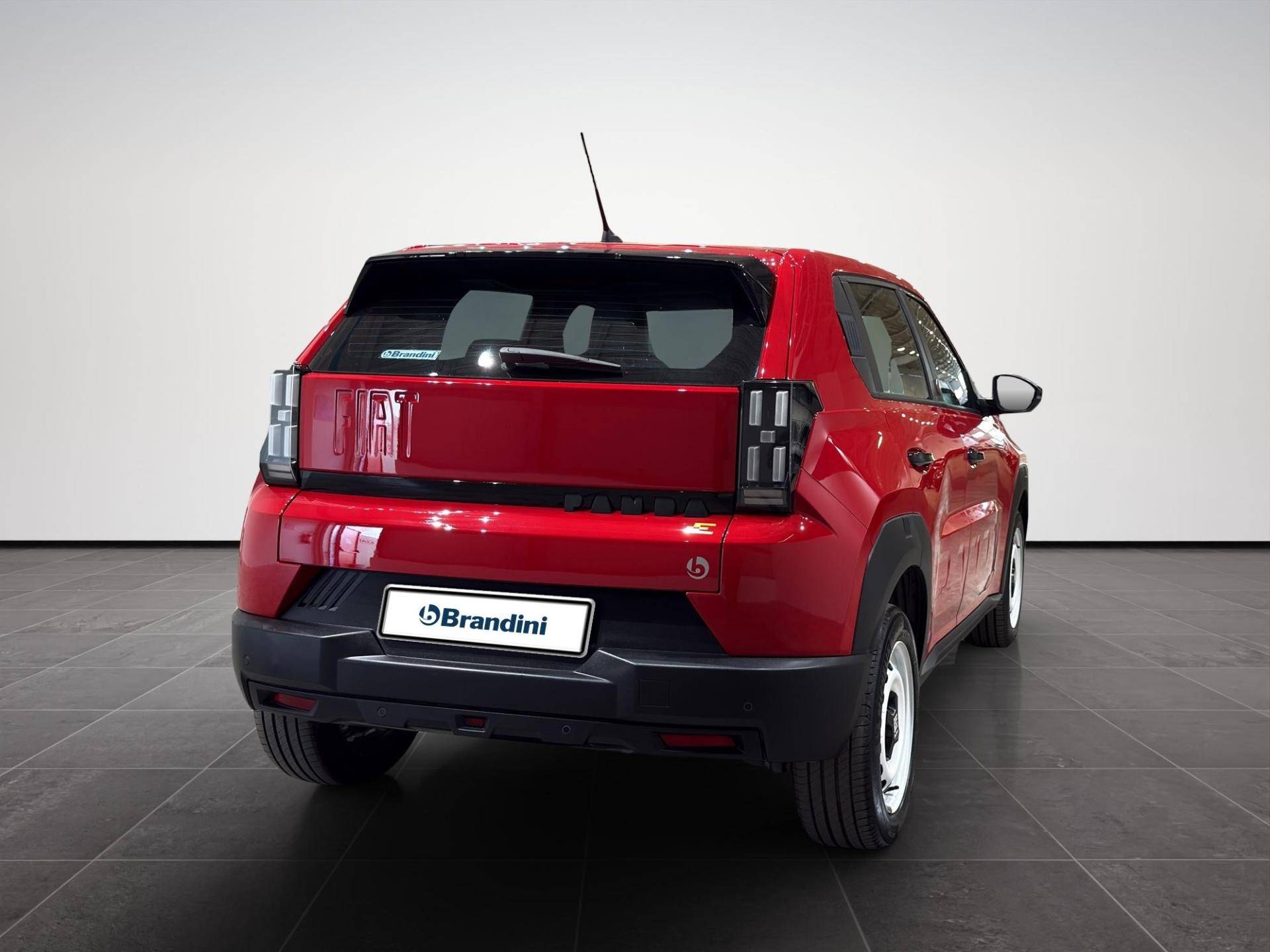 FIAT Grande Panda Grande Panda 44 kWh Red usata in pronta consegna - Brandini
