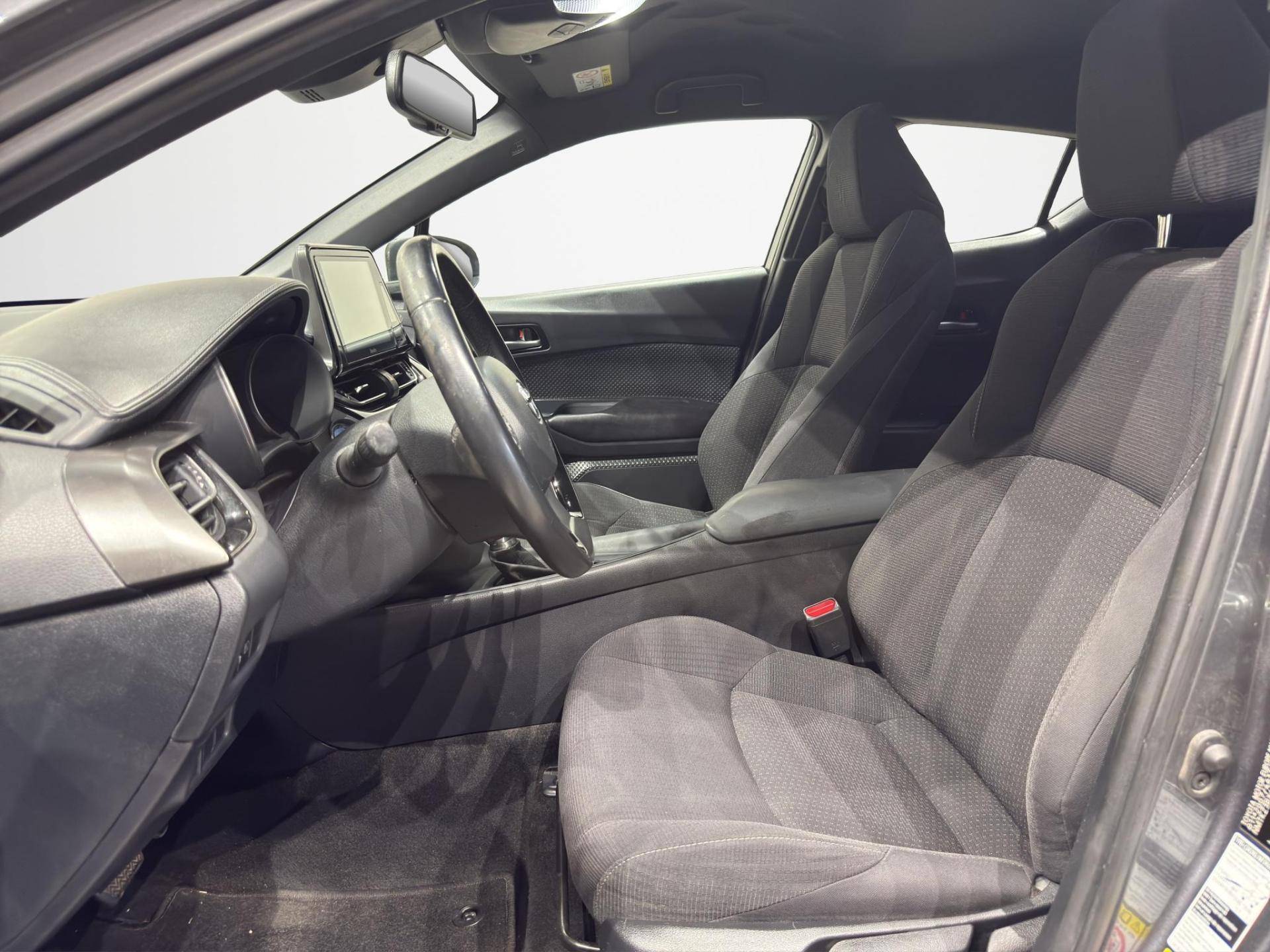 Auto Venduta - TOYOTA C-HR C-HR 1.8h Active 2wd e-cvt usata in pronta consegna - Brandini