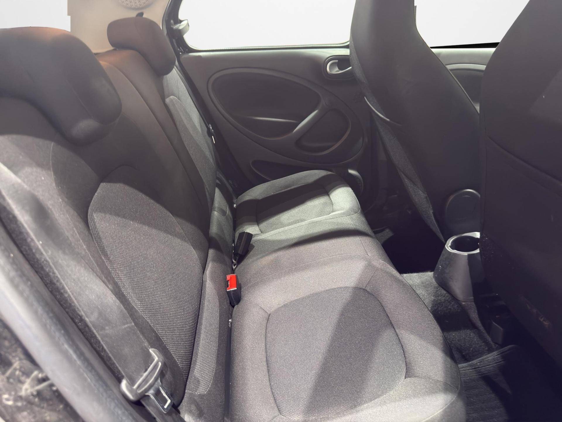 Auto Venduta - SMART Forfour Forfour 0.9 t. Passion 90cv twinamic my18 usata in pronta consegna - Brandini