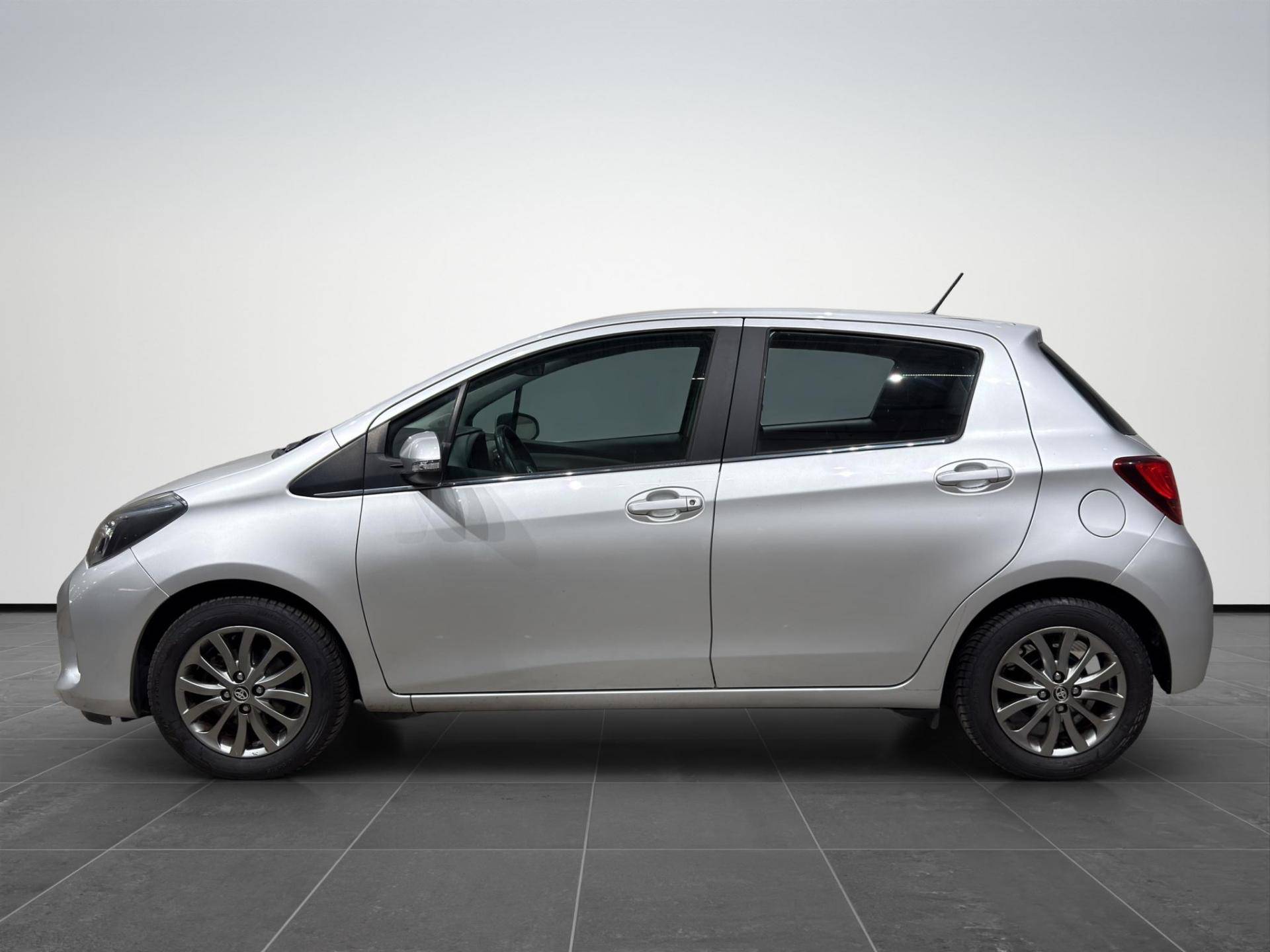 Auto Venduta - TOYOTA Yaris Yaris 1.0 Active 5p my16 usata in pronta consegna - Brandini