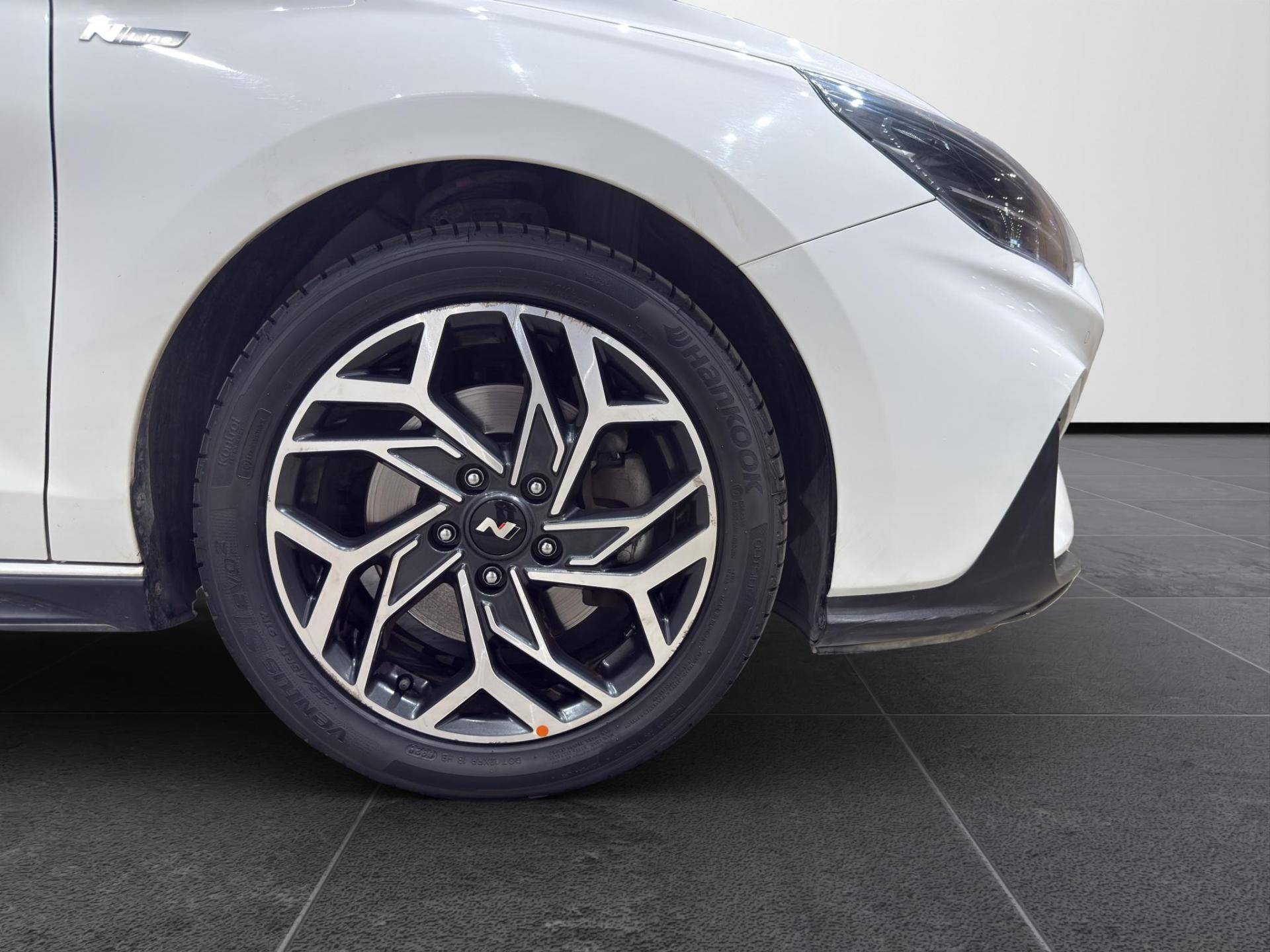 HYUNDAI i30 2024 5p i30 1.0 t-gdi 48V NLine 100cv dct usata in pronta consegna - Brandini