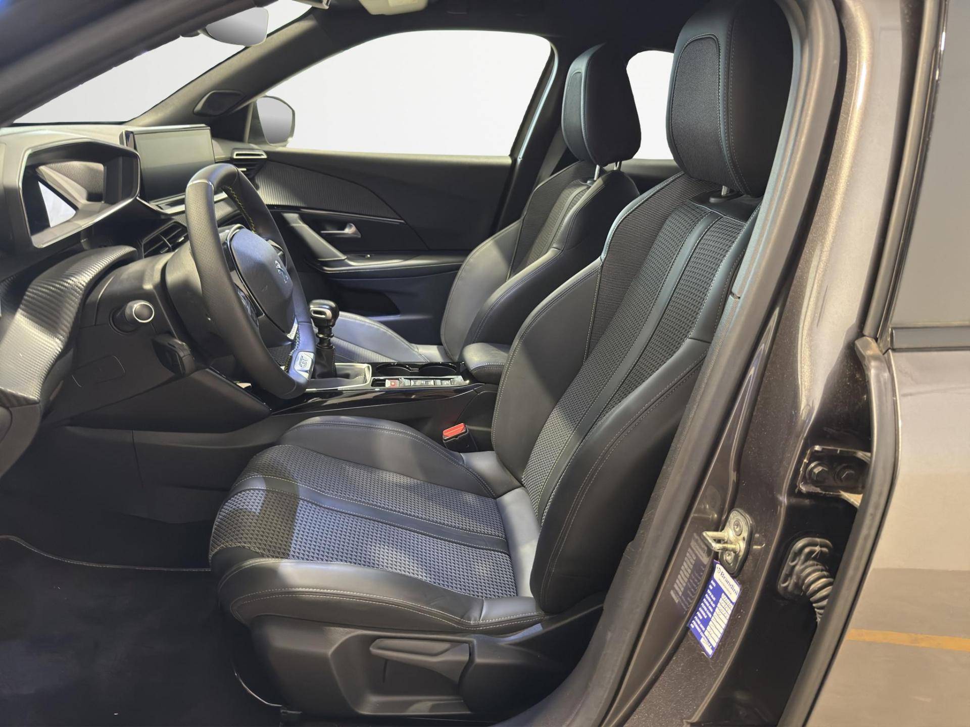 PEUGEOT 2008 2008 1.2 puretech GT Line s&s 130cv usata in pronta consegna - Brandini