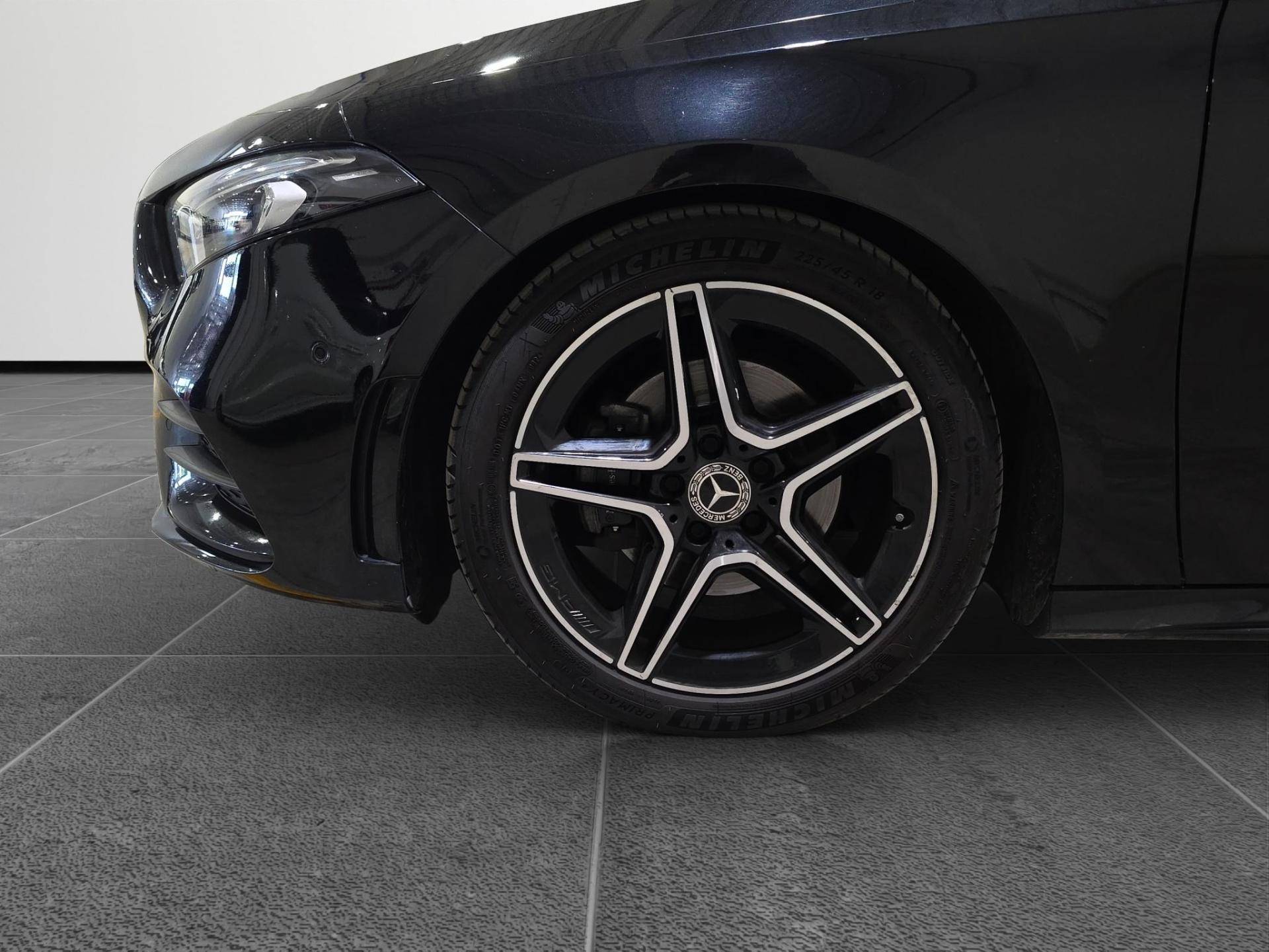 MERCEDES Classe A A 180 d Premium auto usata in pronta consegna - Brandini