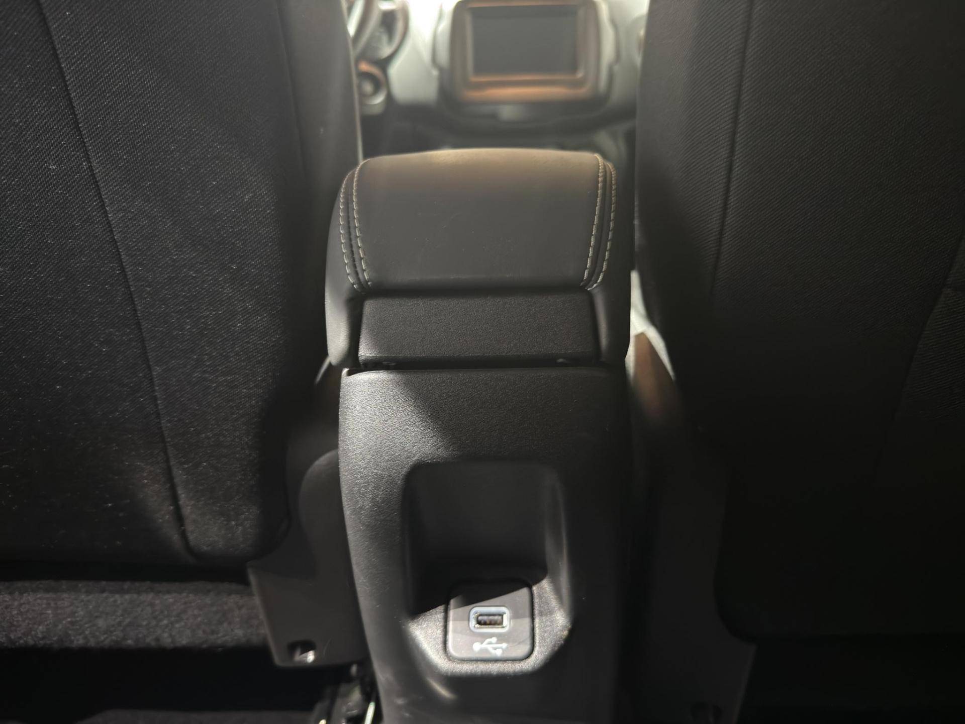 Auto Venduta - JEEP Renegade Renegade 1.6 mjt Limited 2wd 120cv ddct usata in pronta consegna - Brandini