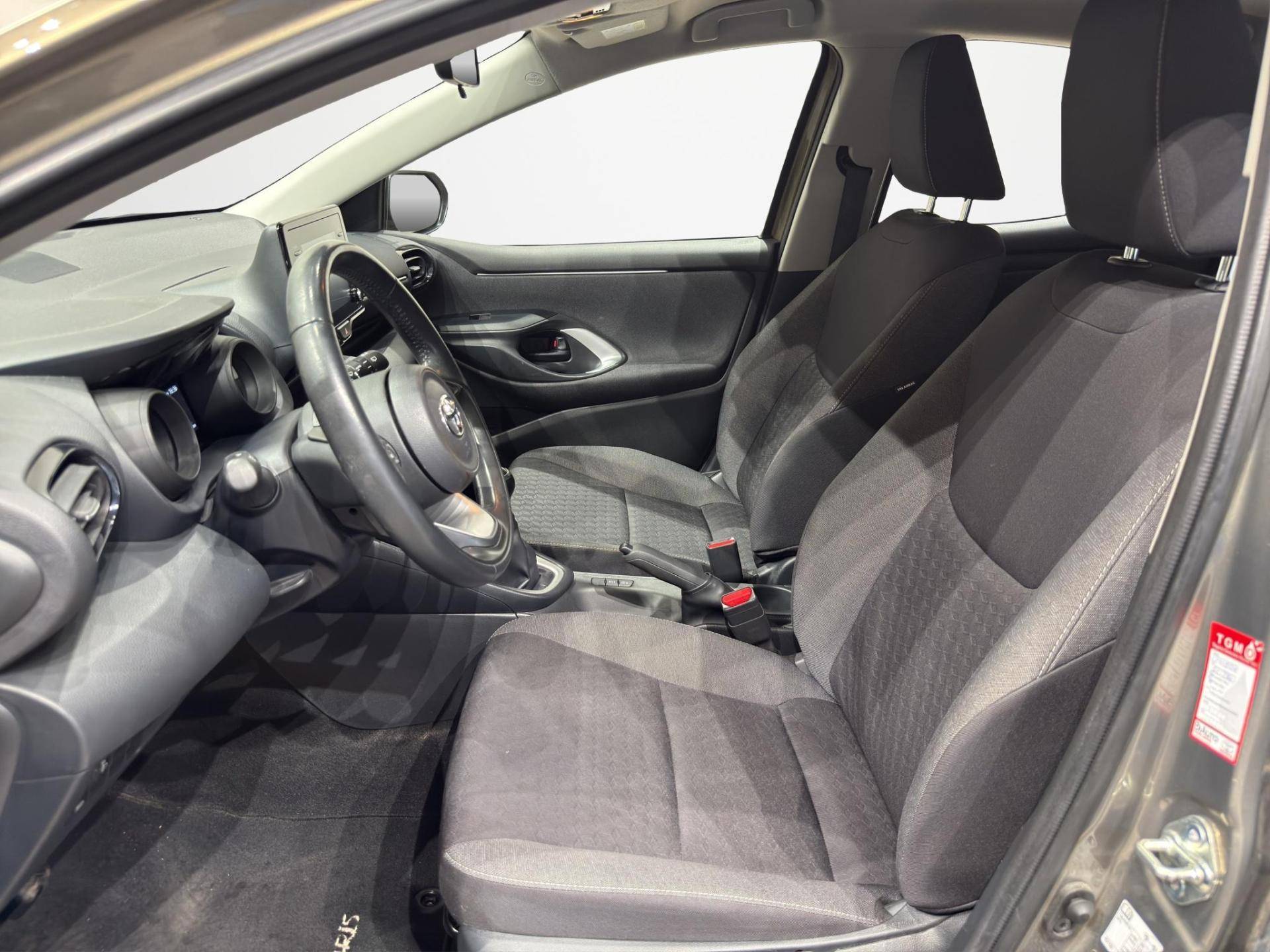 Auto Venduta - TOYOTA Yaris Yaris 1.0 Active usata in pronta consegna - Brandini