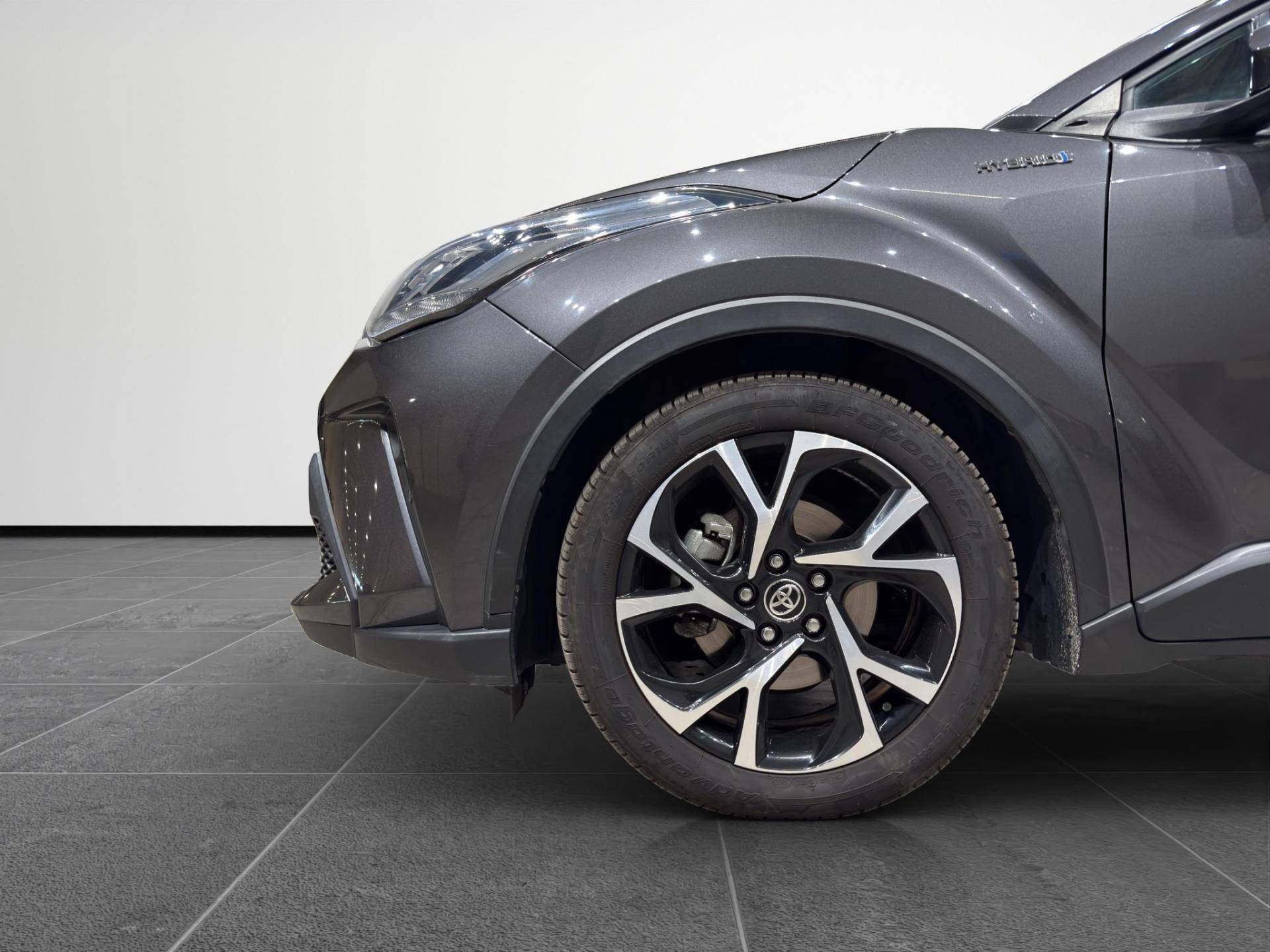 Auto Venduta - TOYOTA C-HR C-HR 1.8h Trend e-cvt usata in pronta consegna - Brandini