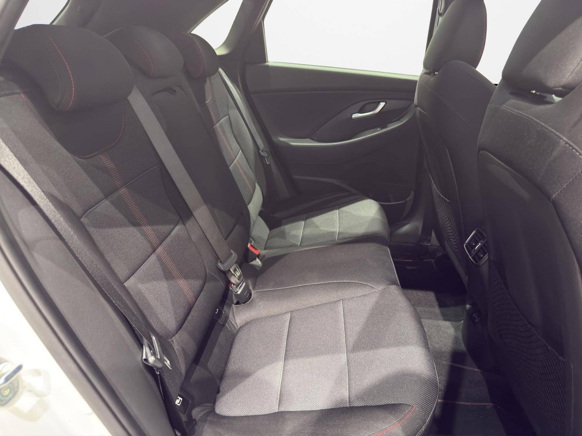 HYUNDAI i30 2024 5p i30 1.0 t-gdi 48V NLine 100cv dct usata in pronta consegna - Brandini
