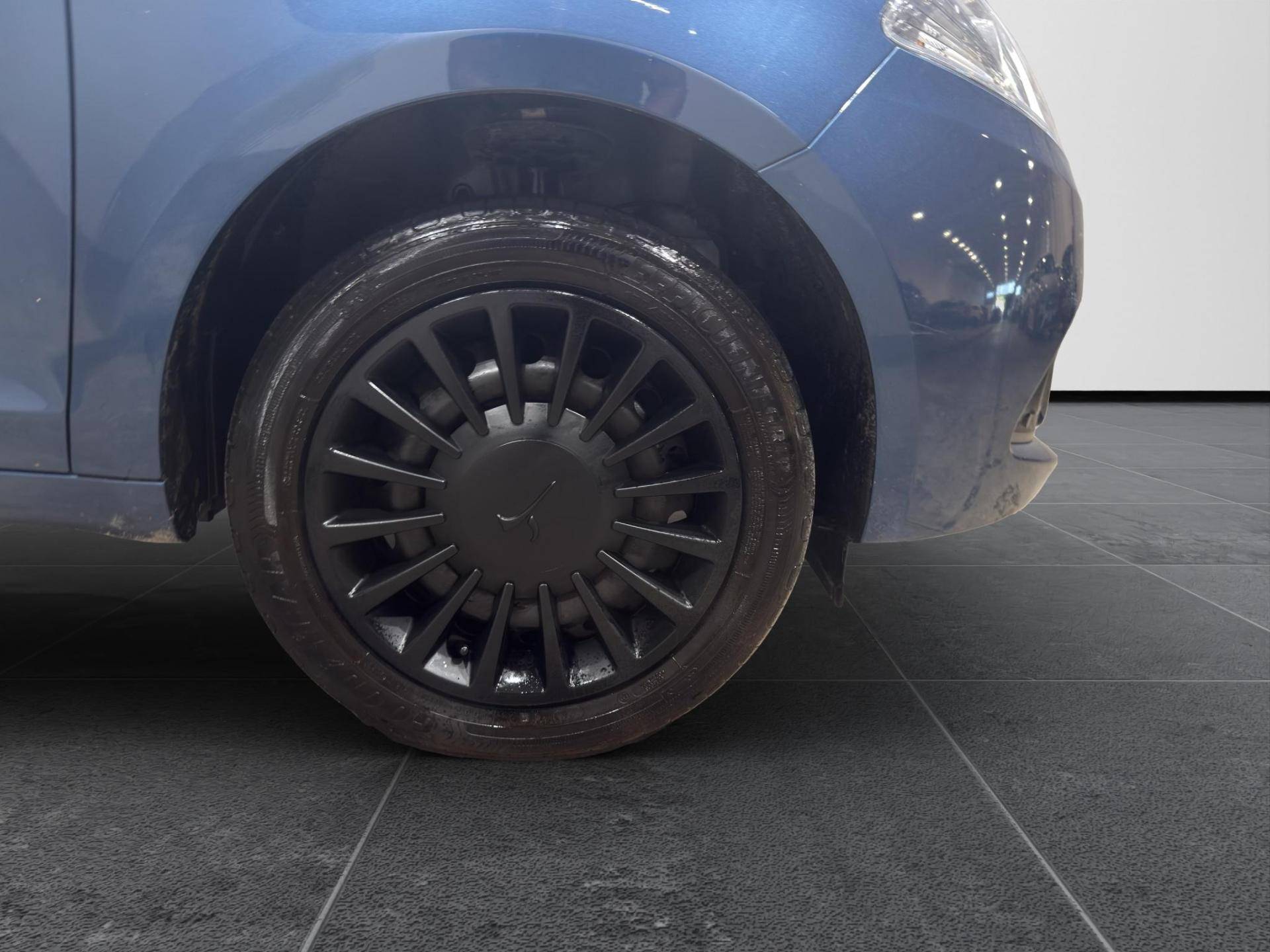 Auto Venduta - LANCIA Ypsilon Ypsilon 1.0 hybrid Silver s&s 70cv usata in pronta consegna - Brandini