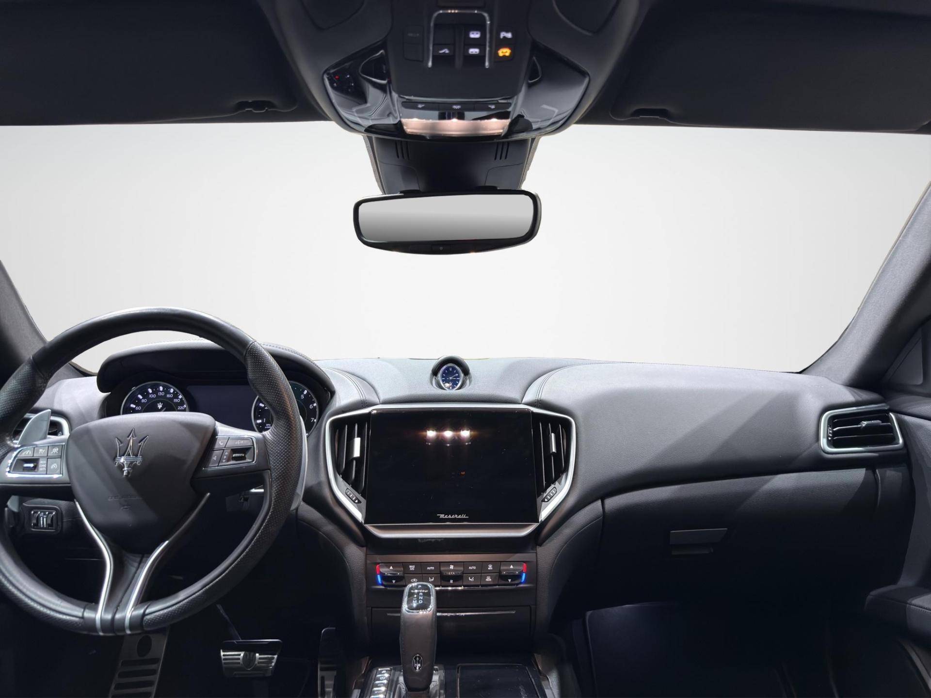 MASERATI Ghibli Ghibli 2.0 mhev Gransport 330cv auto usata in pronta consegna - Brandini