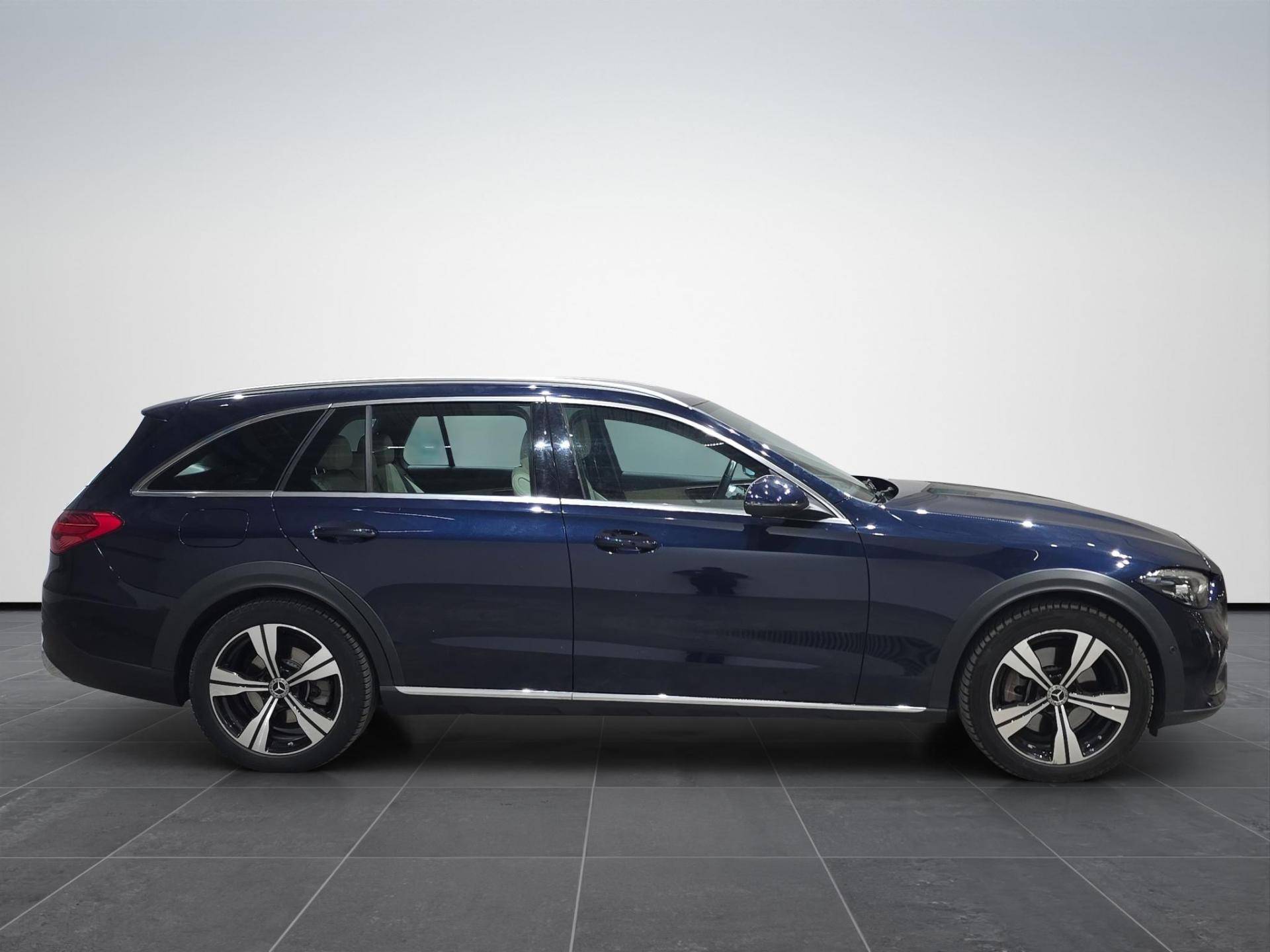 Auto Venduta - MERCEDES Classe C C SW All-Terrain 220 d mhev Premium Pro 4matic auto usata in pronta consegna - Brandini