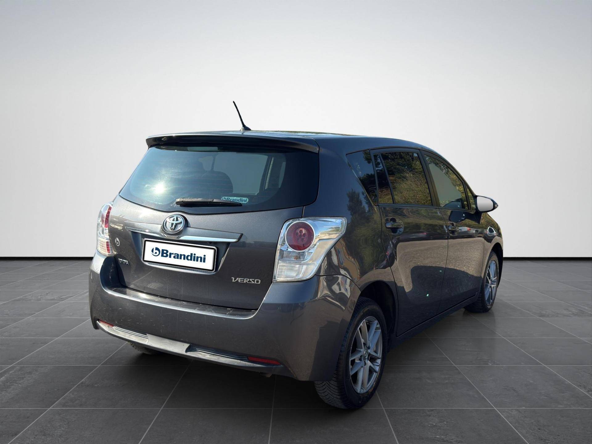 Auto Venduta - TOYOTA Verso 2013 Verso 1.6 d-4d Business 5p.ti mt usata in pronta consegna - Brandini