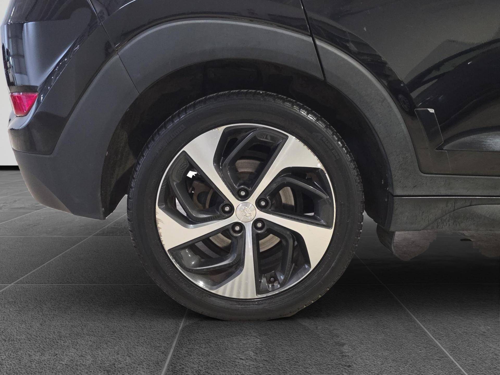 HYUNDAI Tucson Tucson 1.7 crdi Xpossible 2wd 141cv dct usata in pronta consegna - Brandini