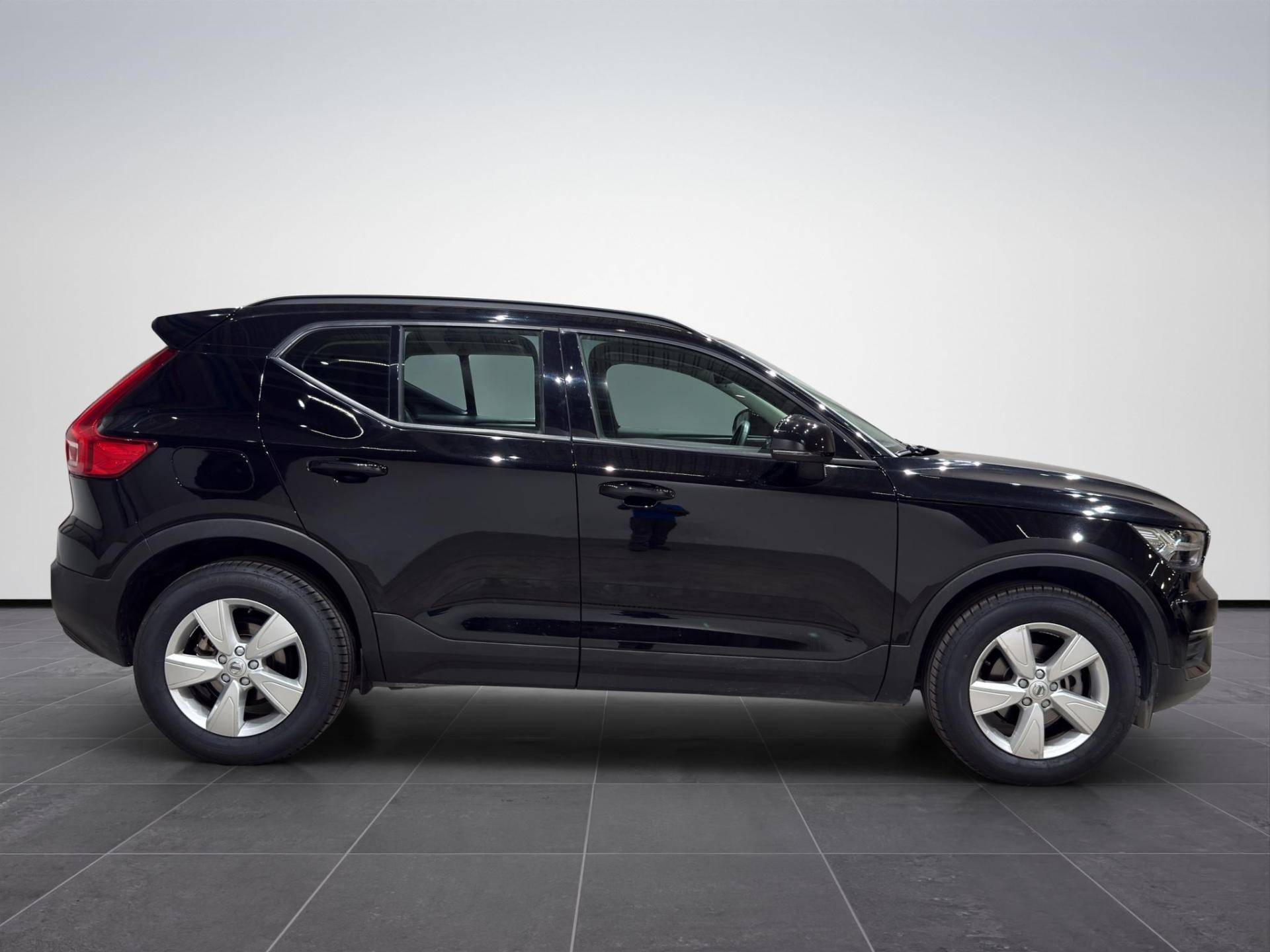 Auto Venduta - VOLVO XC40 XC40 1.5 T2 Momentum Core my21 usata in pronta consegna - Brandini
