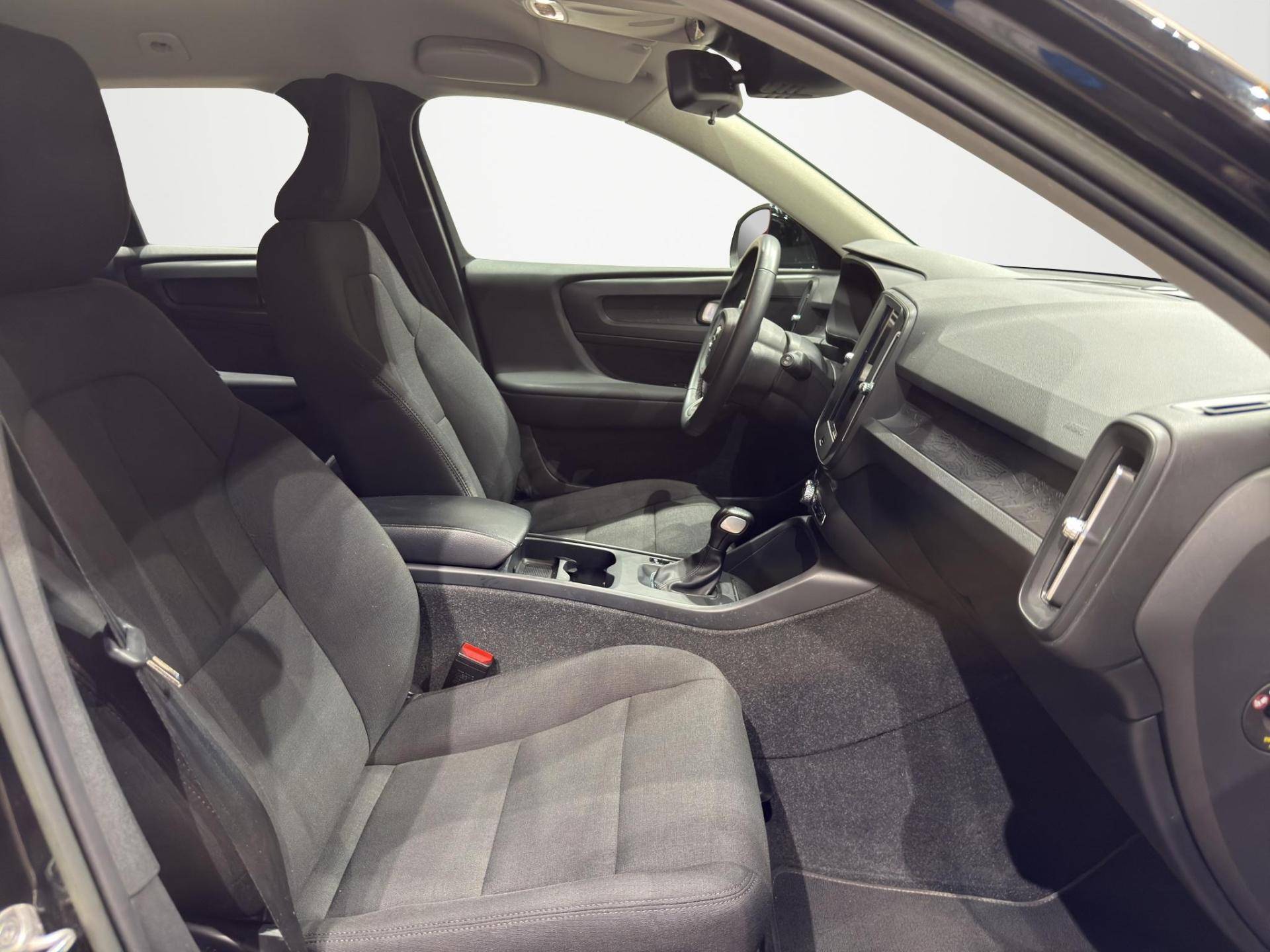 Auto Venduta - VOLVO XC40 XC40 1.5 T2 Momentum Core my21 usata in pronta consegna - Brandini