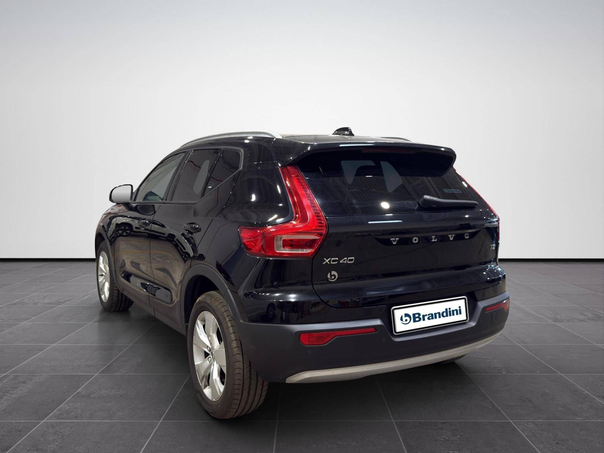 Auto Venduta - VOLVO XC40 XC40 1.5 T2 Momentum my21 usata in pronta consegna - Brandini