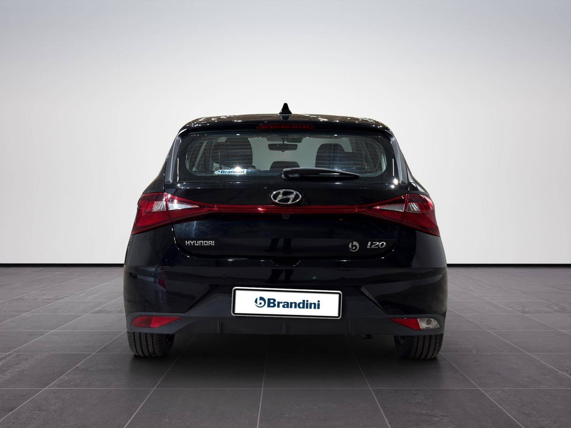 Auto Venduta - HYUNDAI I20 i20 1.2 mpi Connectline usata in pronta consegna - Brandini