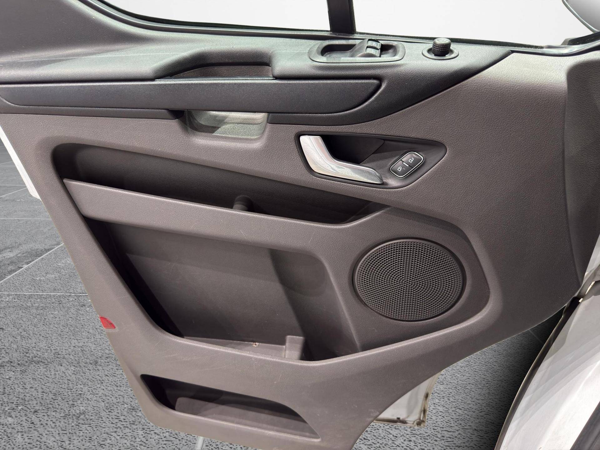 FORD Transit Custom I transit custom 300 2.0 tdci 130cv Trend L2H1 E6.2 usata in pronta consegna - Brandini