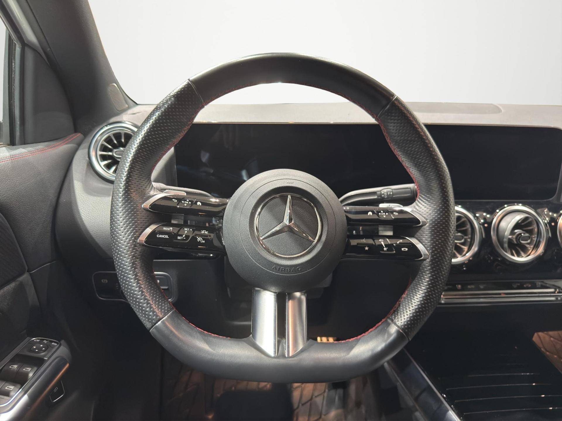 MERCEDES GLA GLA 200 d AMG Line Premium 4matic auto usata in pronta consegna - Brandini