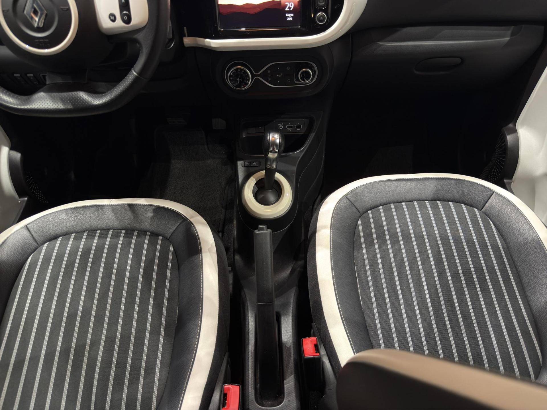 RENAULT Clio Twingo Zen 22kWh usata in pronta consegna - Brandini
