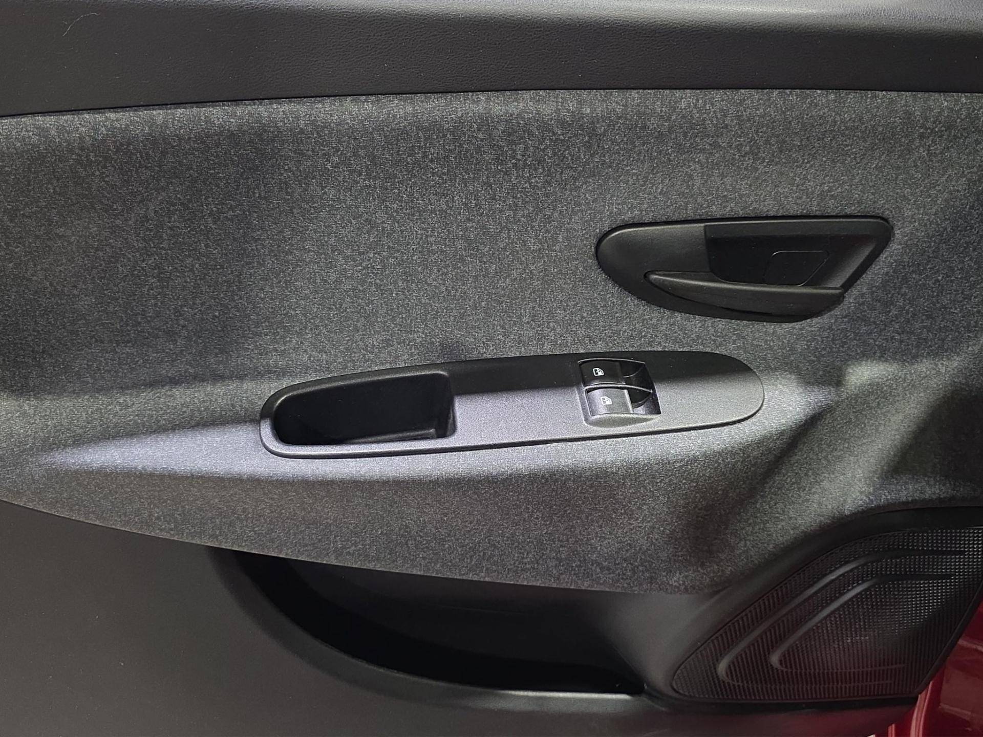 Auto Venduta - LANCIA Ypsilon Ypsilon 1.0 firefly hybrid Silver Plus s&s 70cv usata in pronta consegna - Brandini