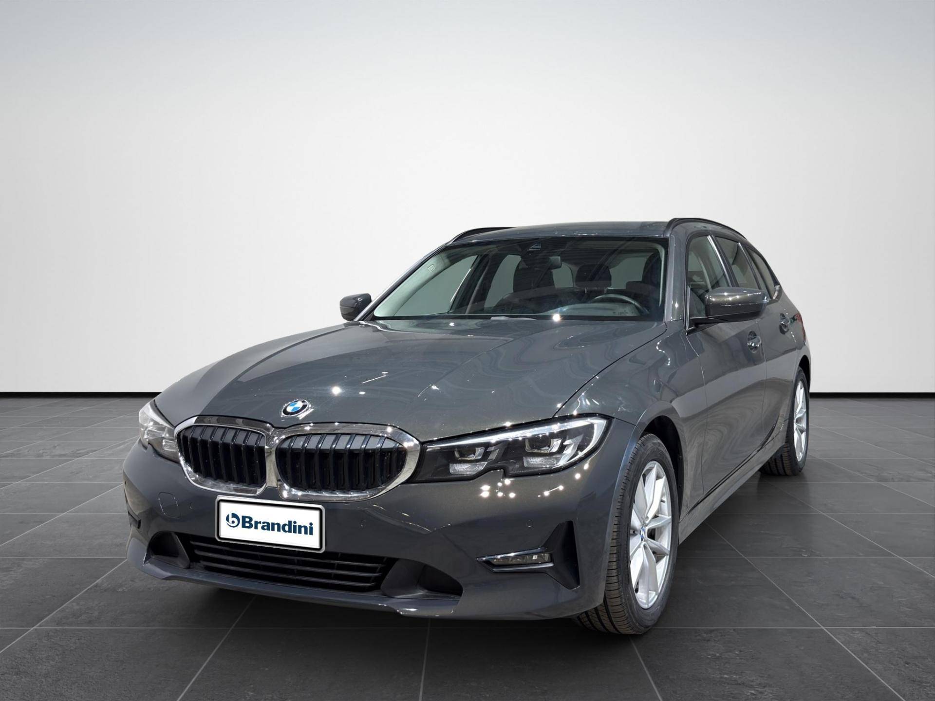 BMW Serie 3 Touring 320d Touring mhev 48V xdrive Business Advantage auto usata in pronta consegna - Brandini