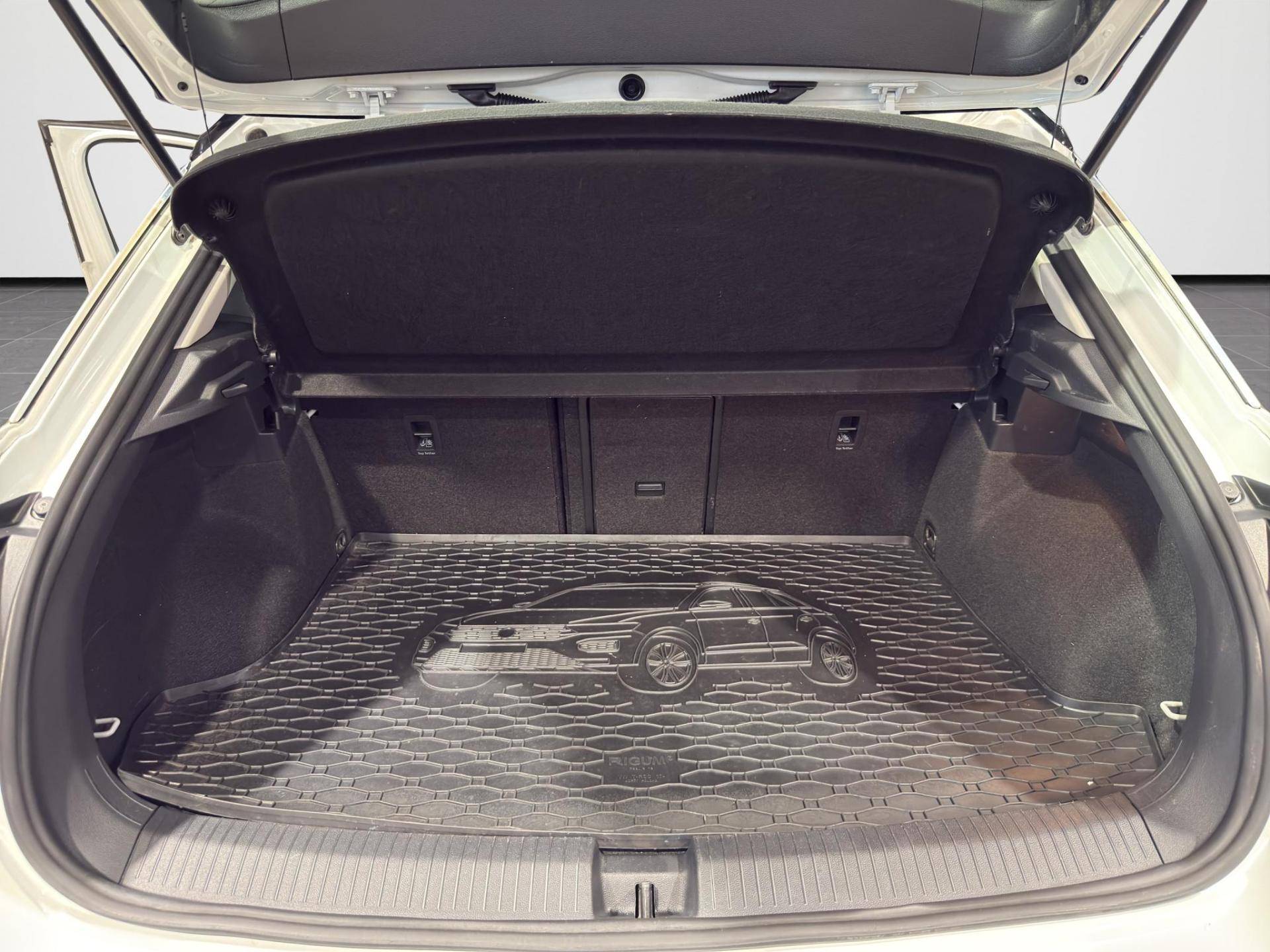 VOLKSWAGEN T-Roc T-Roc 1.0 tsi Style 115cv usata in pronta consegna - Brandini