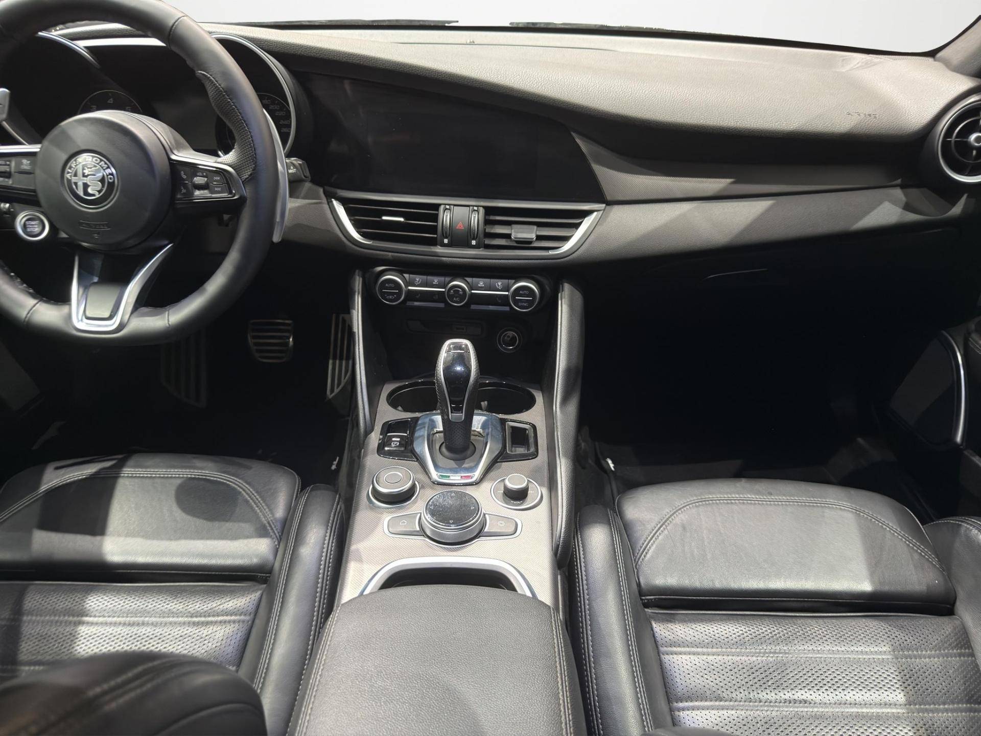 ALFA ROMEO GIULIA Giulia 2.2 t Veloce First edition Q4 210 cv auto usata in pronta consegna - Brandini