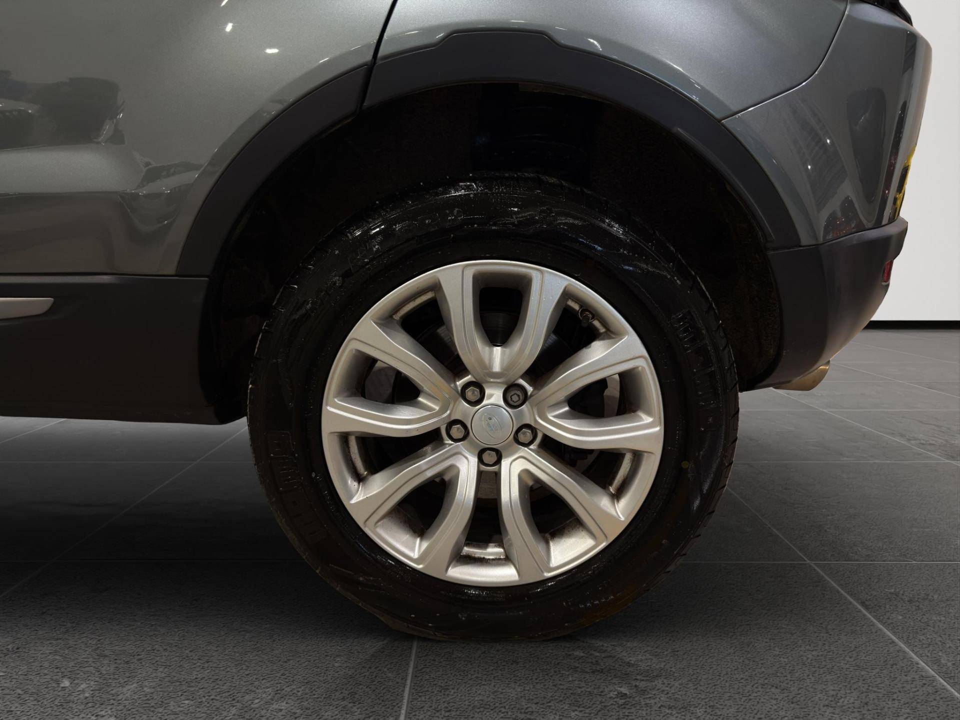 LAND ROVER Range Rover Evoque Evoque 2.0 td4 SE 180cv 5p auto usata in pronta consegna - Brandini