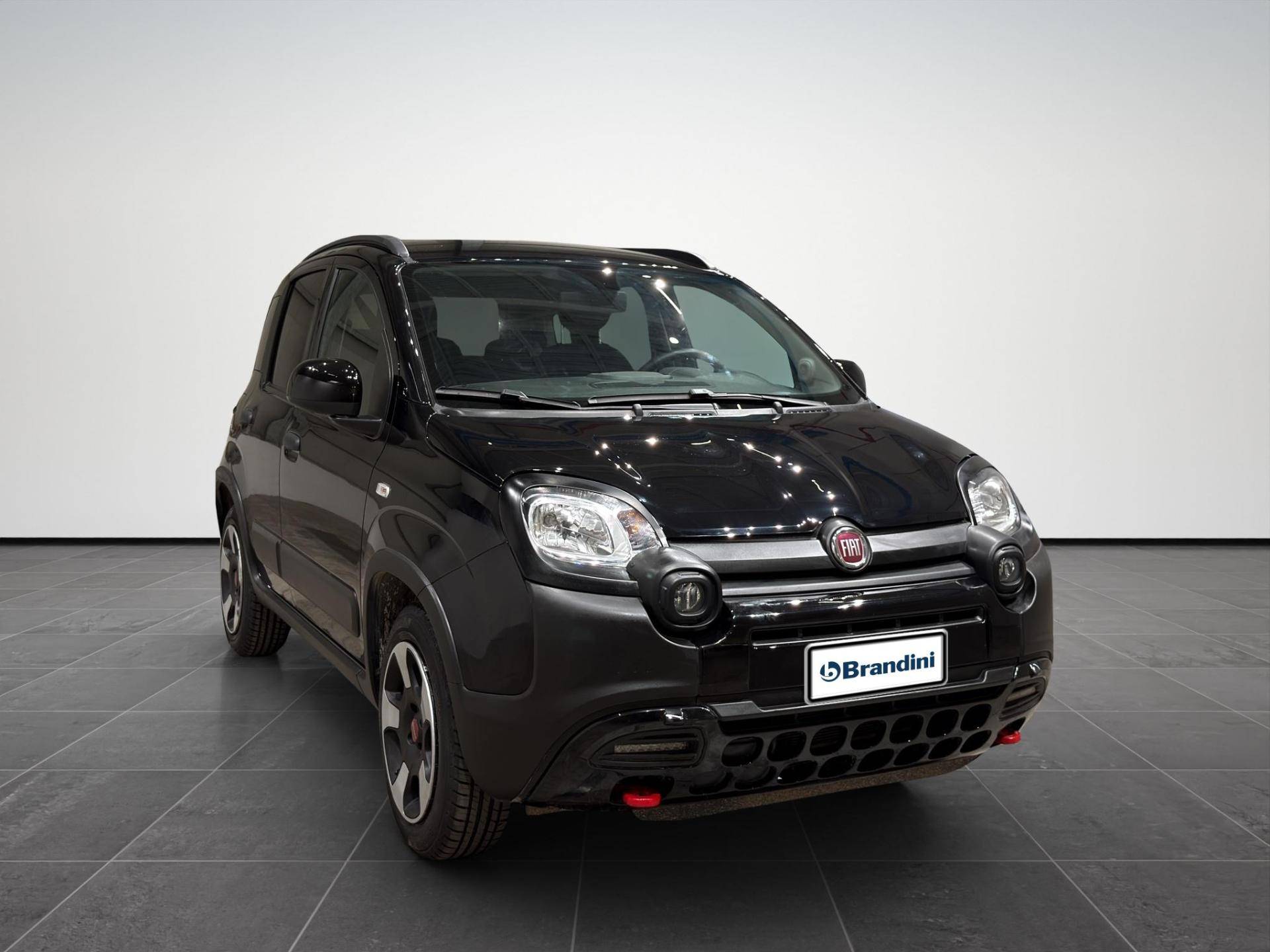 FIAT Panda Panda 1.0 firefly hybrid Cross s&s 70cv 5p.ti usata in pronta consegna - Brandini
