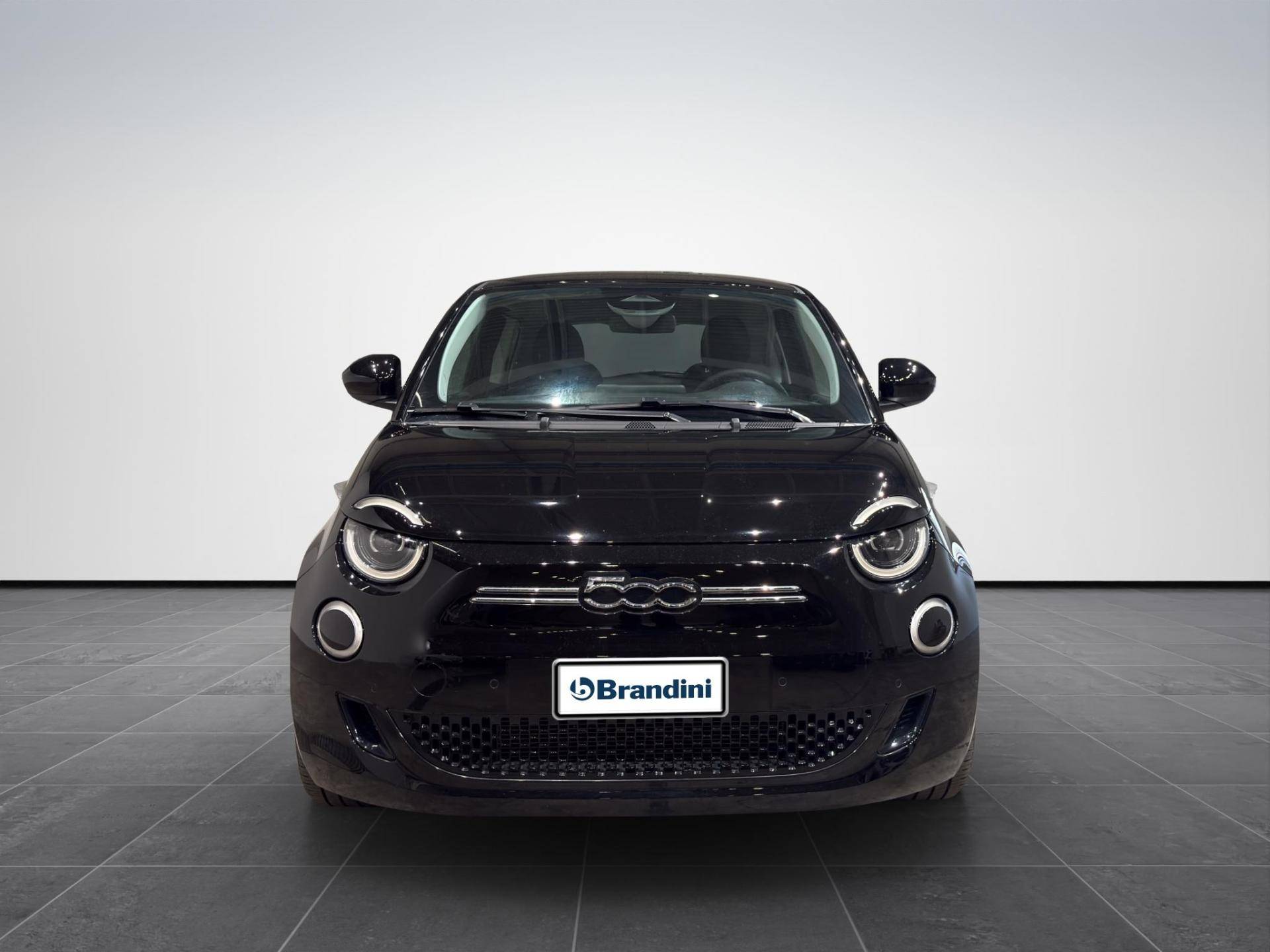 FIAT 500e 500e 3+1 42 kWh usata in pronta consegna - Brandini