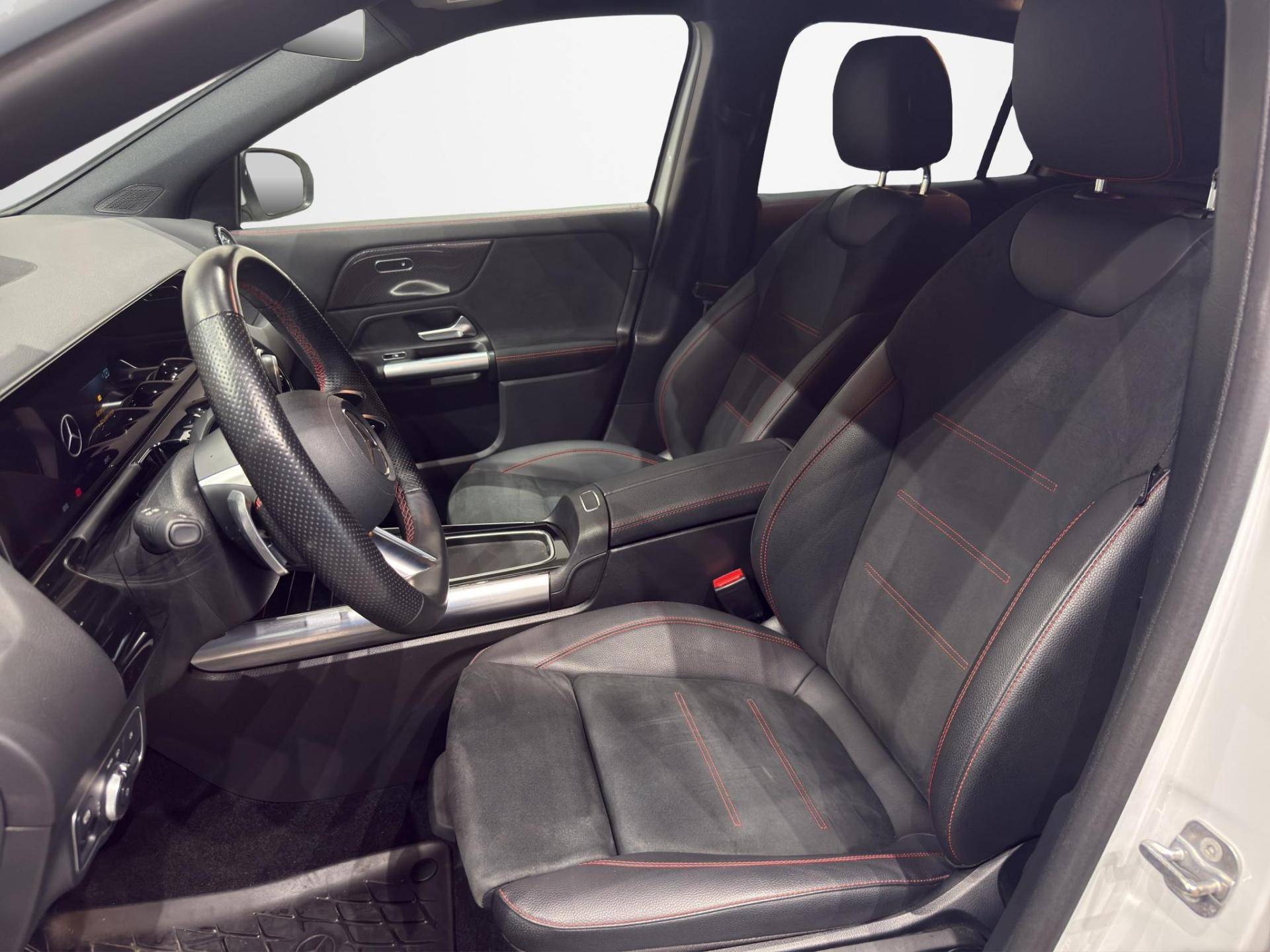 MERCEDES GLA GLA 200 d AMG Line Premium 4matic auto usata in pronta consegna - Brandini
